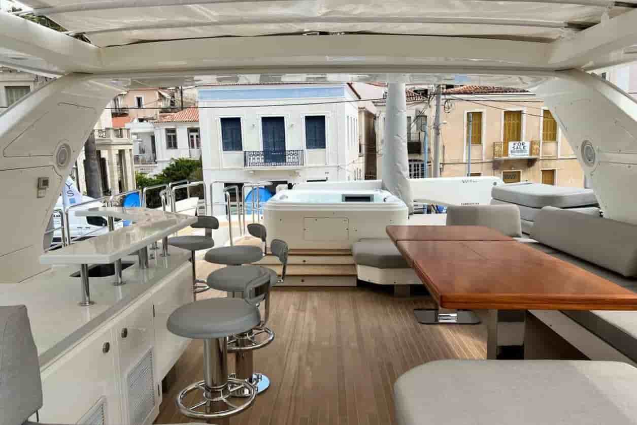 2006 Azimut 85F - View 10