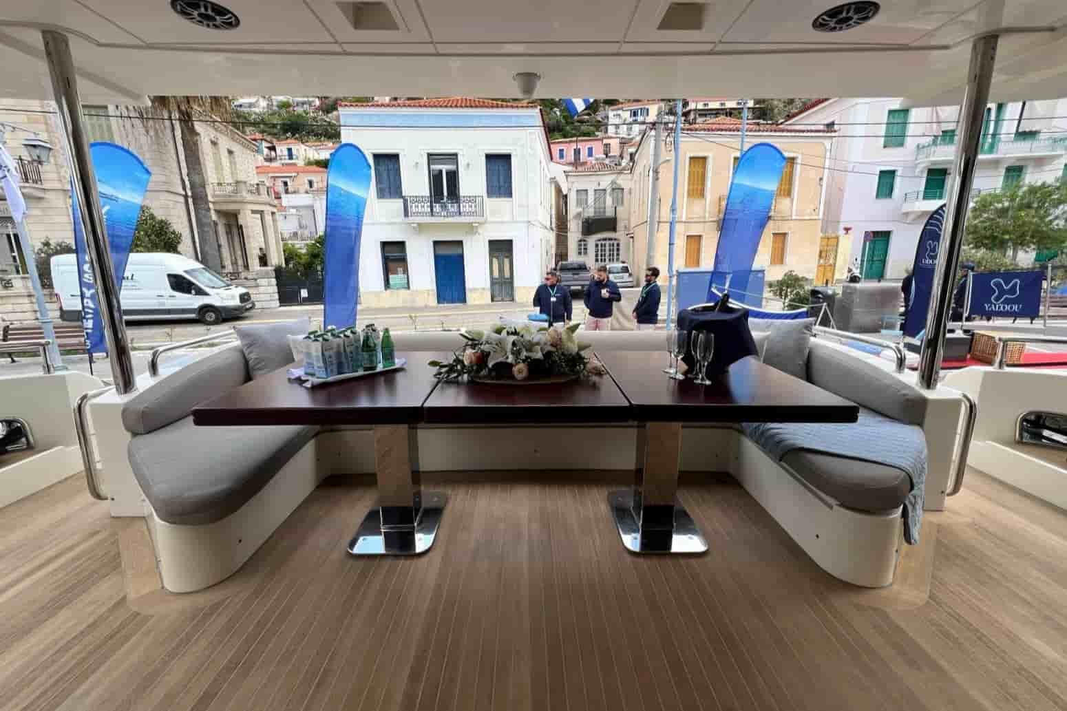 2006 Azimut 85F - View 13