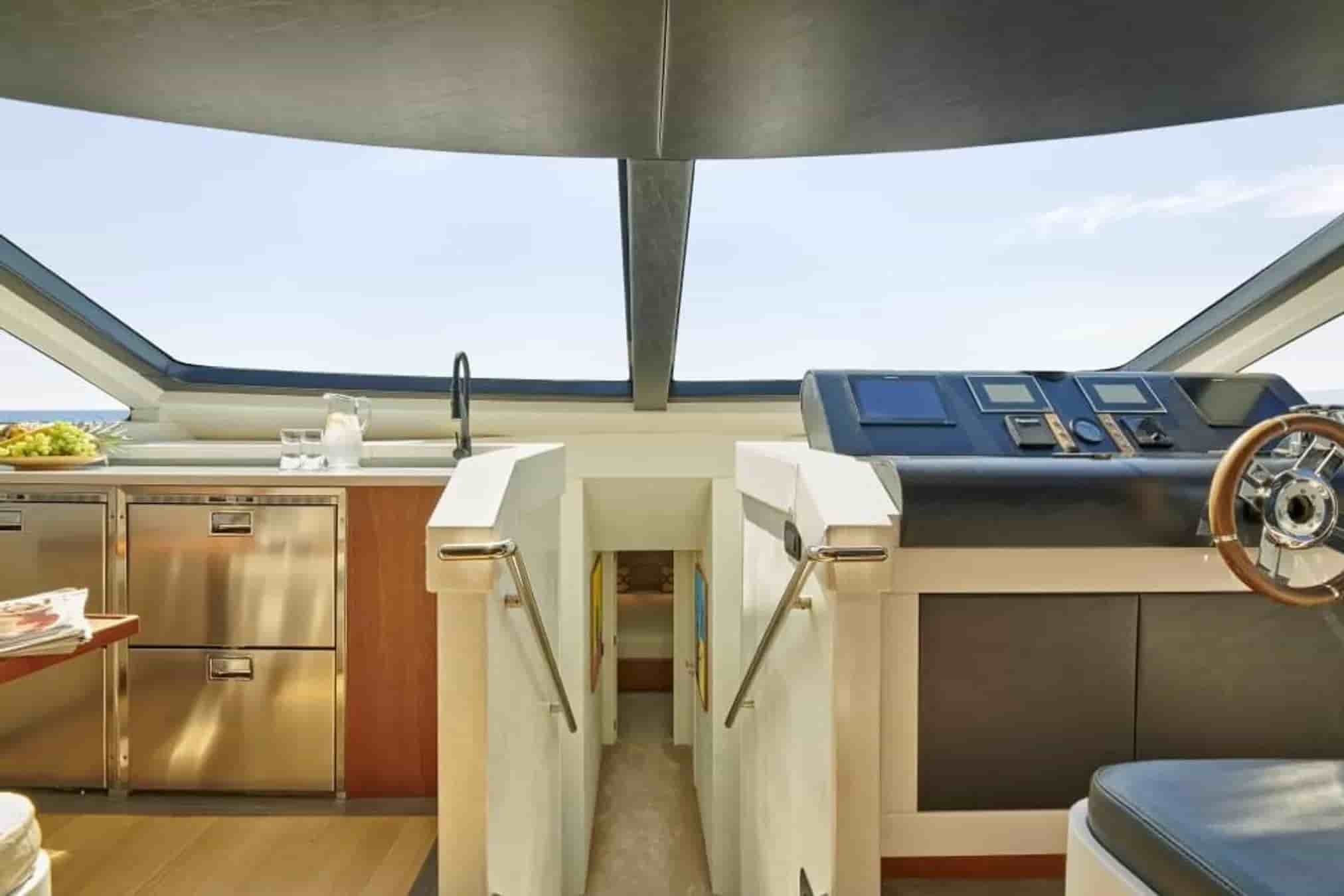 2006 Azimut 85F - View 19