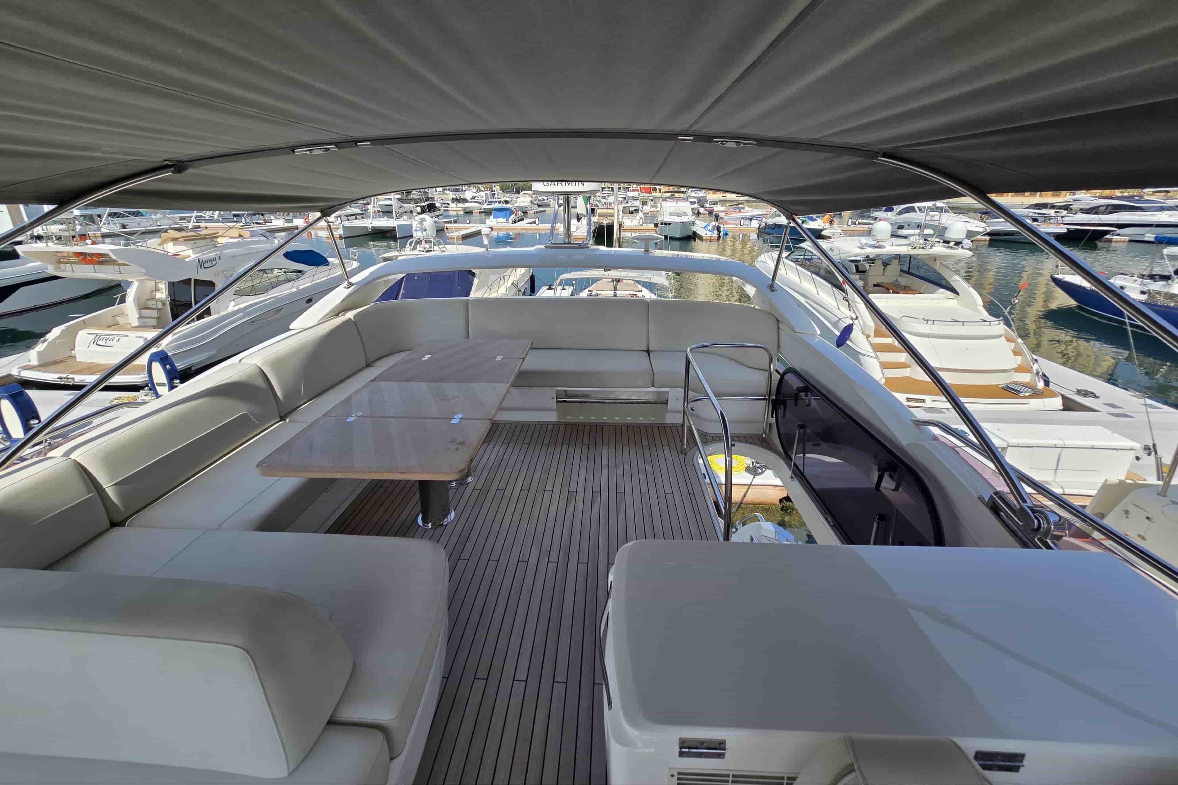 2020 Princess F55 - View 11