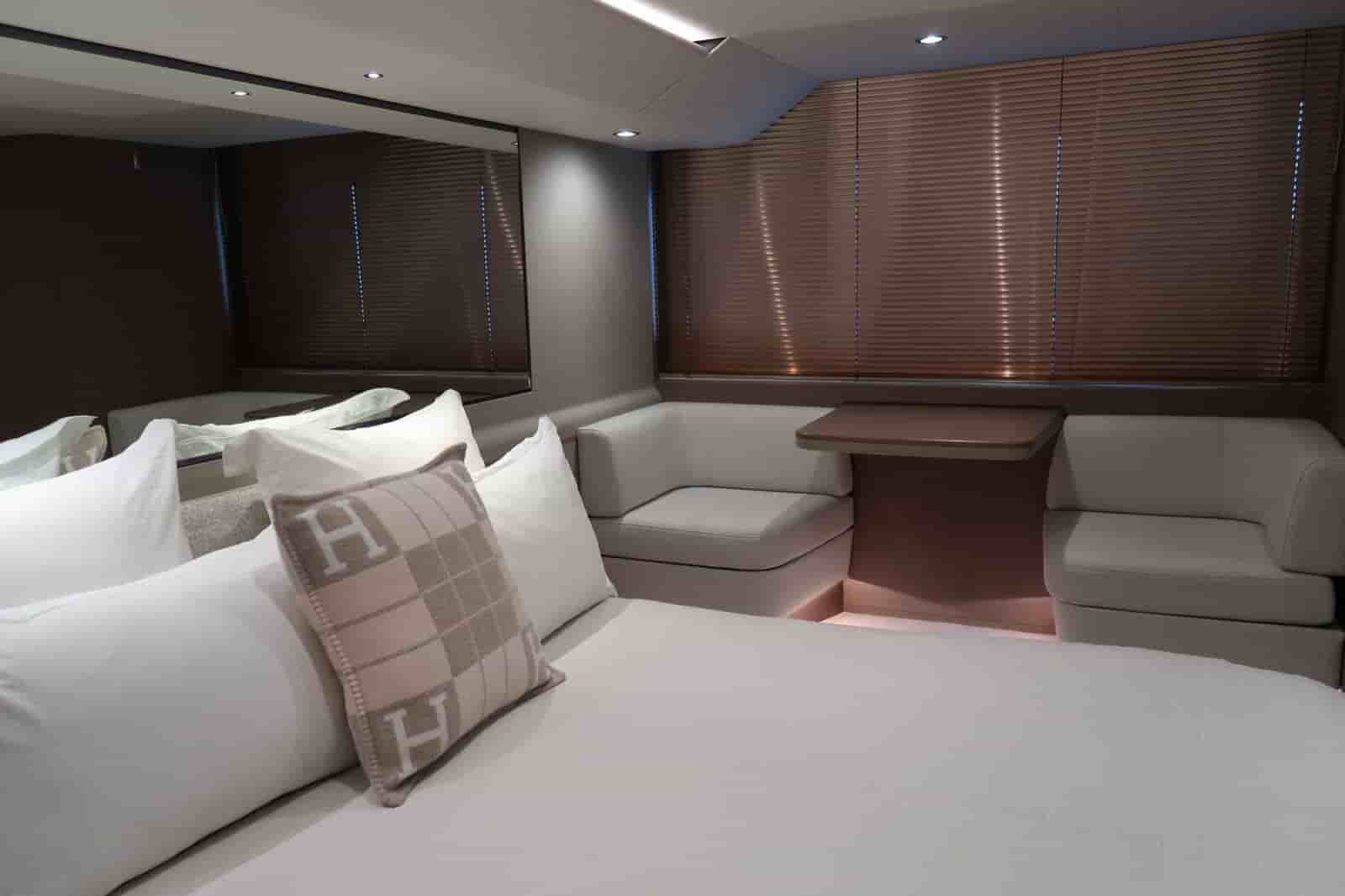 2020 Princess F55 - View 33