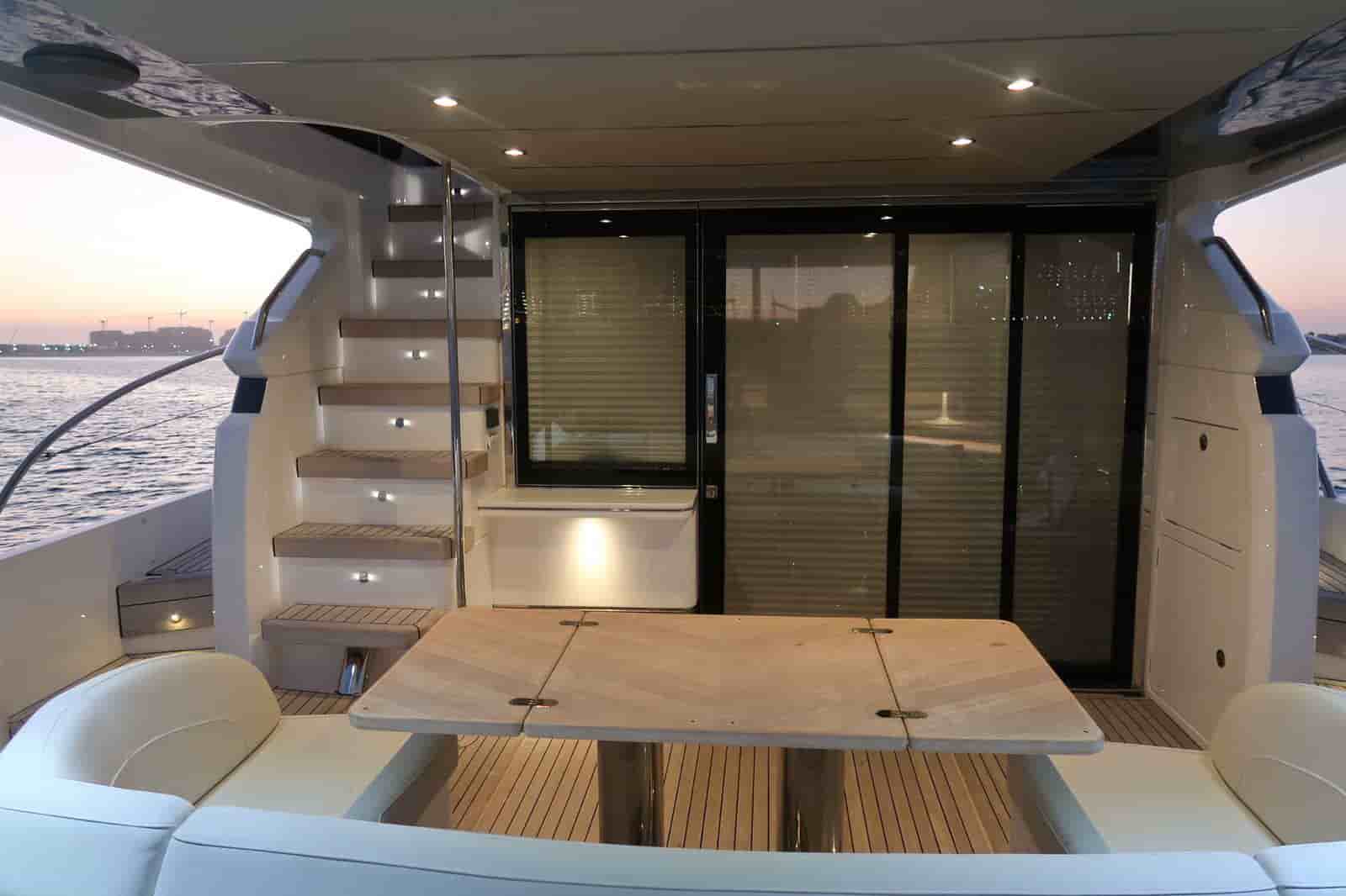 2020 Princess F55 - View 6