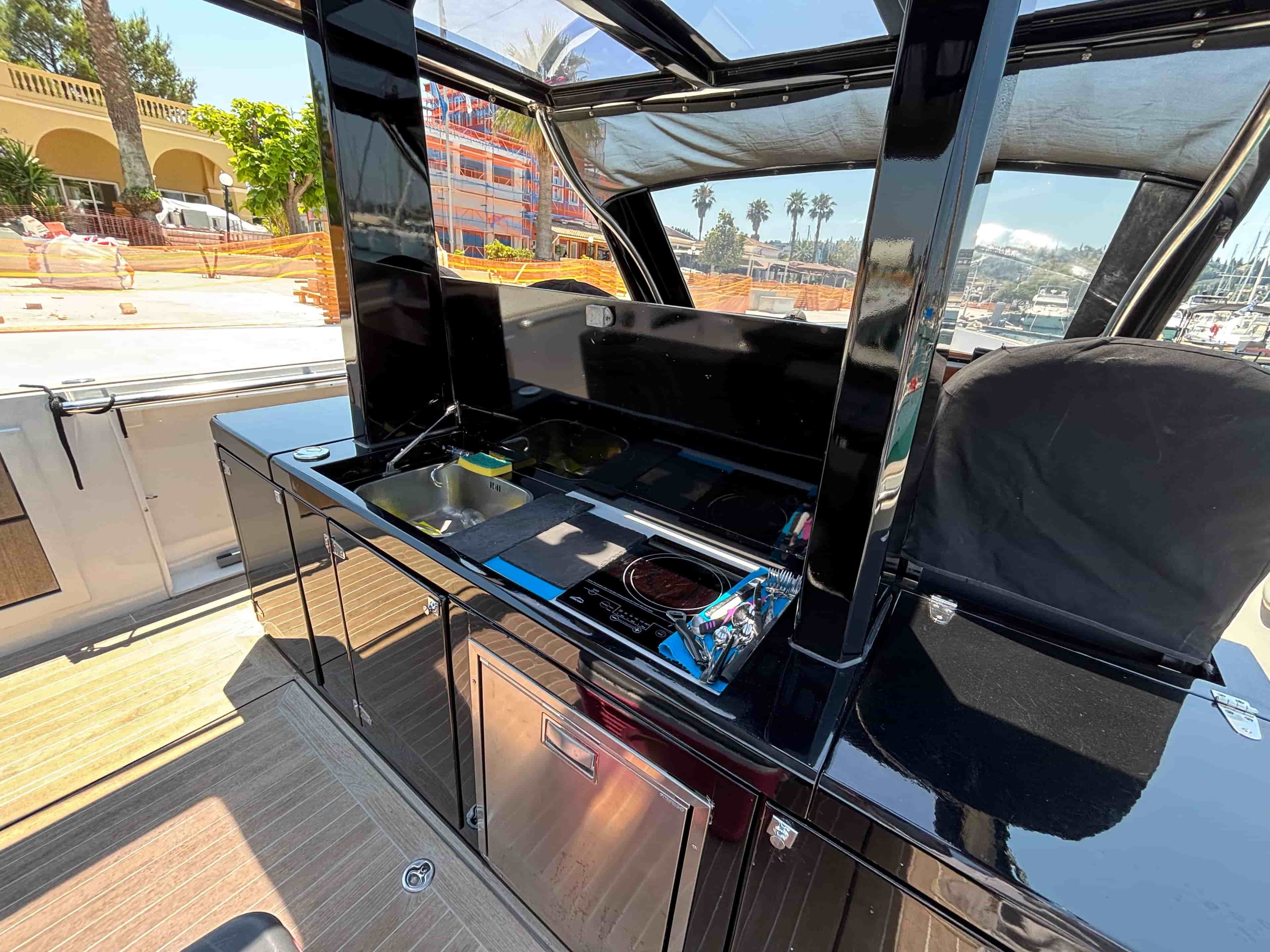 2007 Fjord 40 Open - View 10