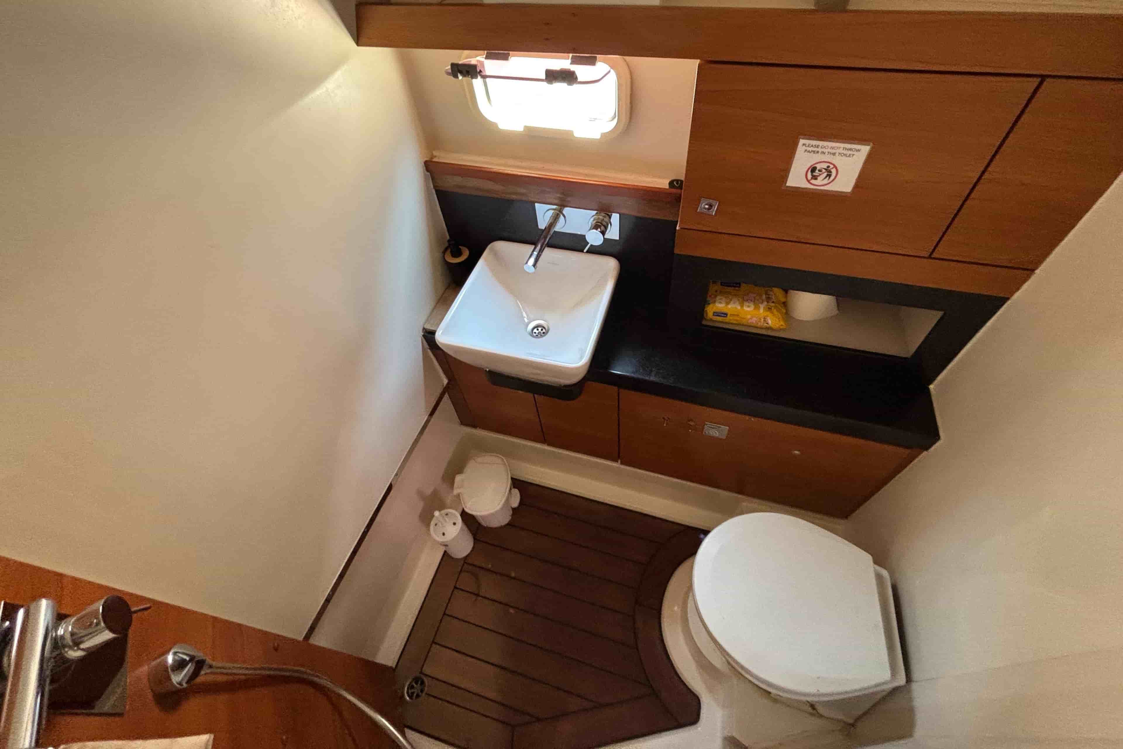 2007 Fjord 40 Open - View 17