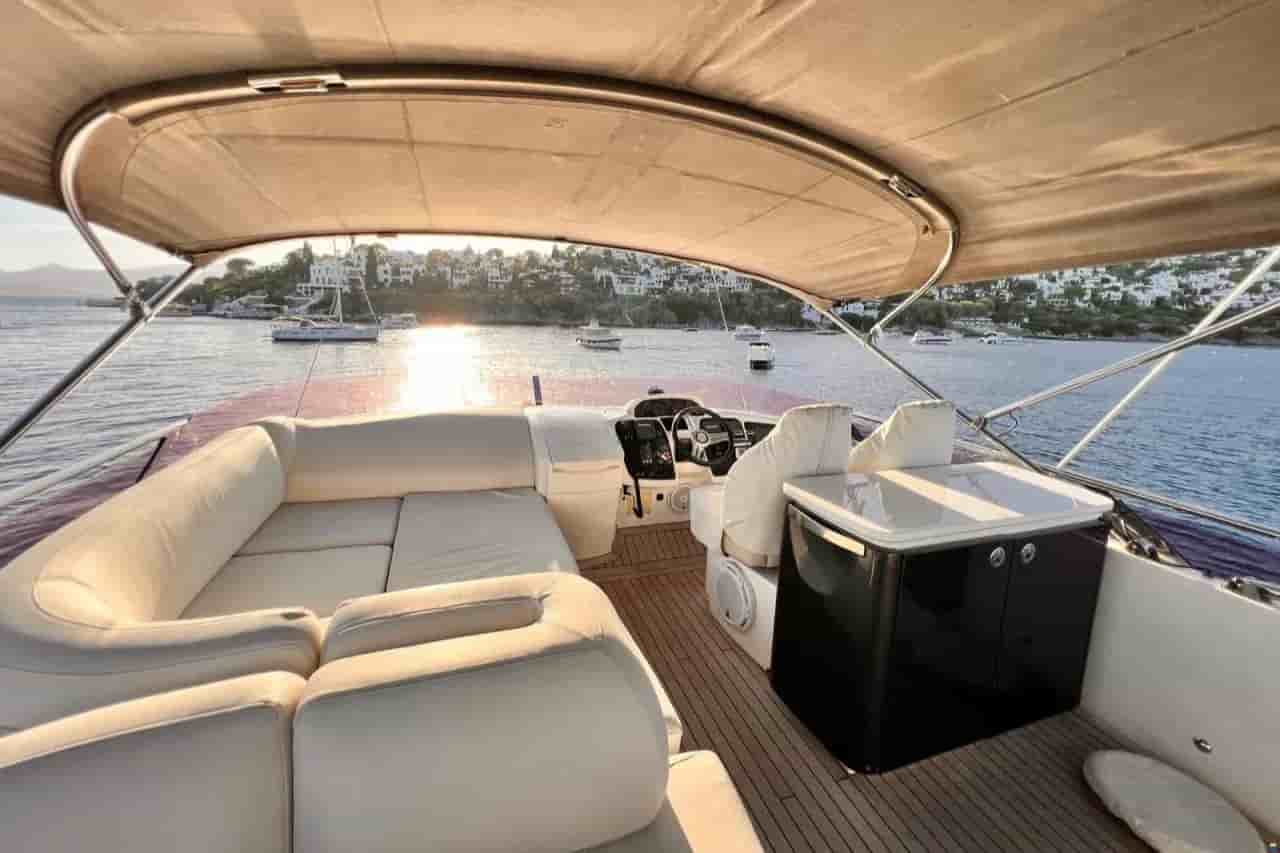 2014 Princess 52 - View 8