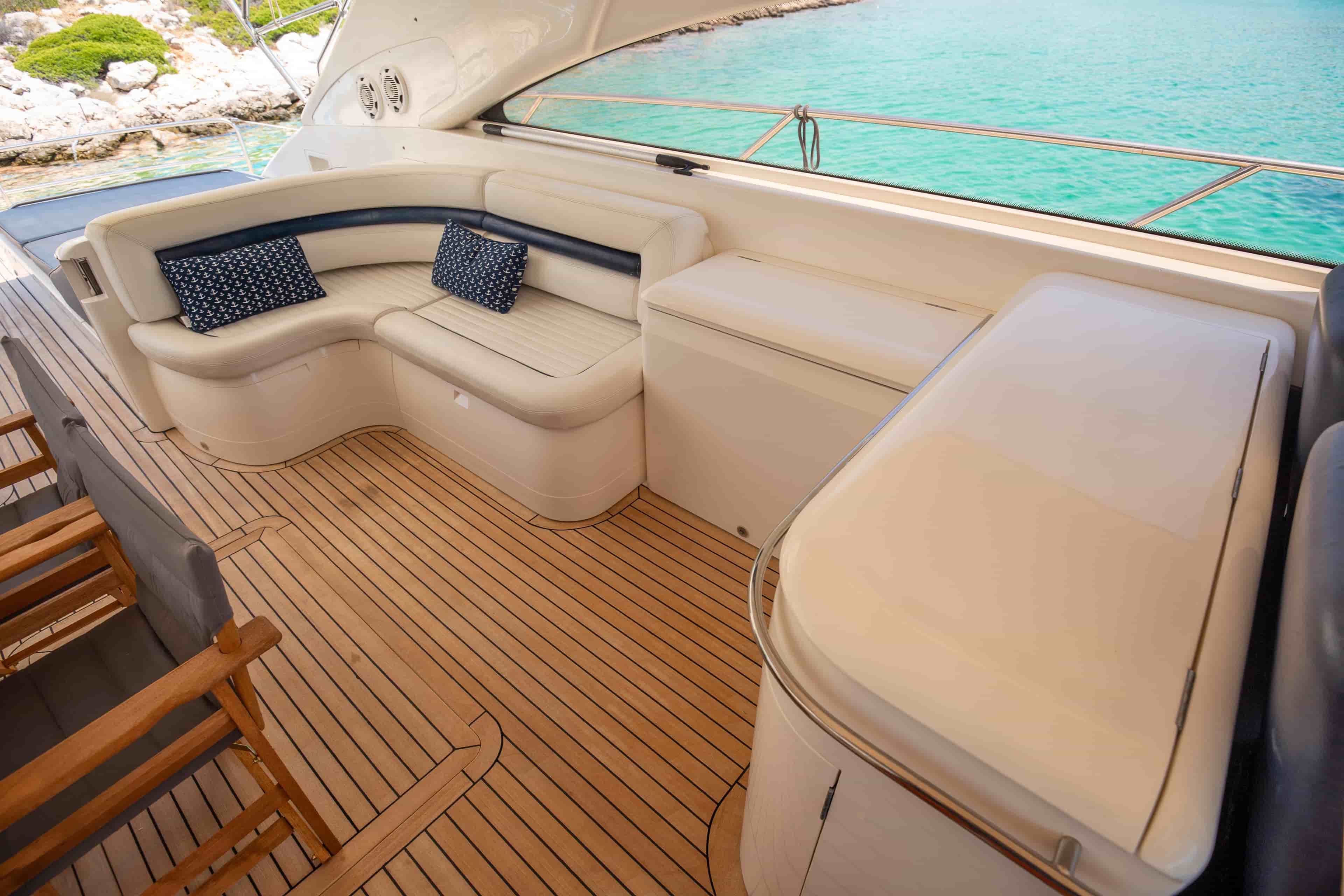 2003 Princess V65 - View 11