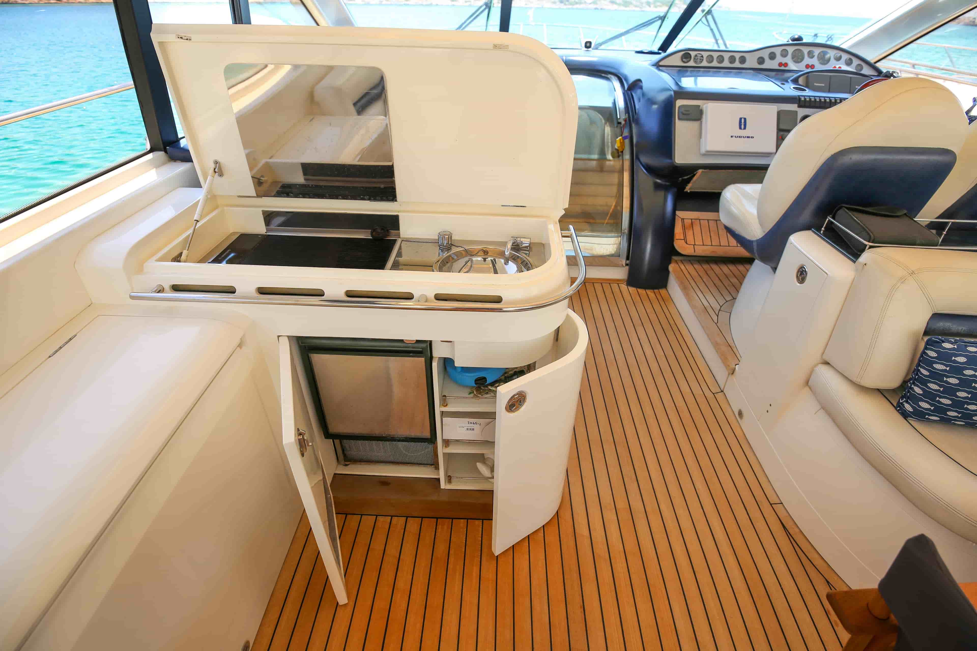2003 Princess V65 - View 14