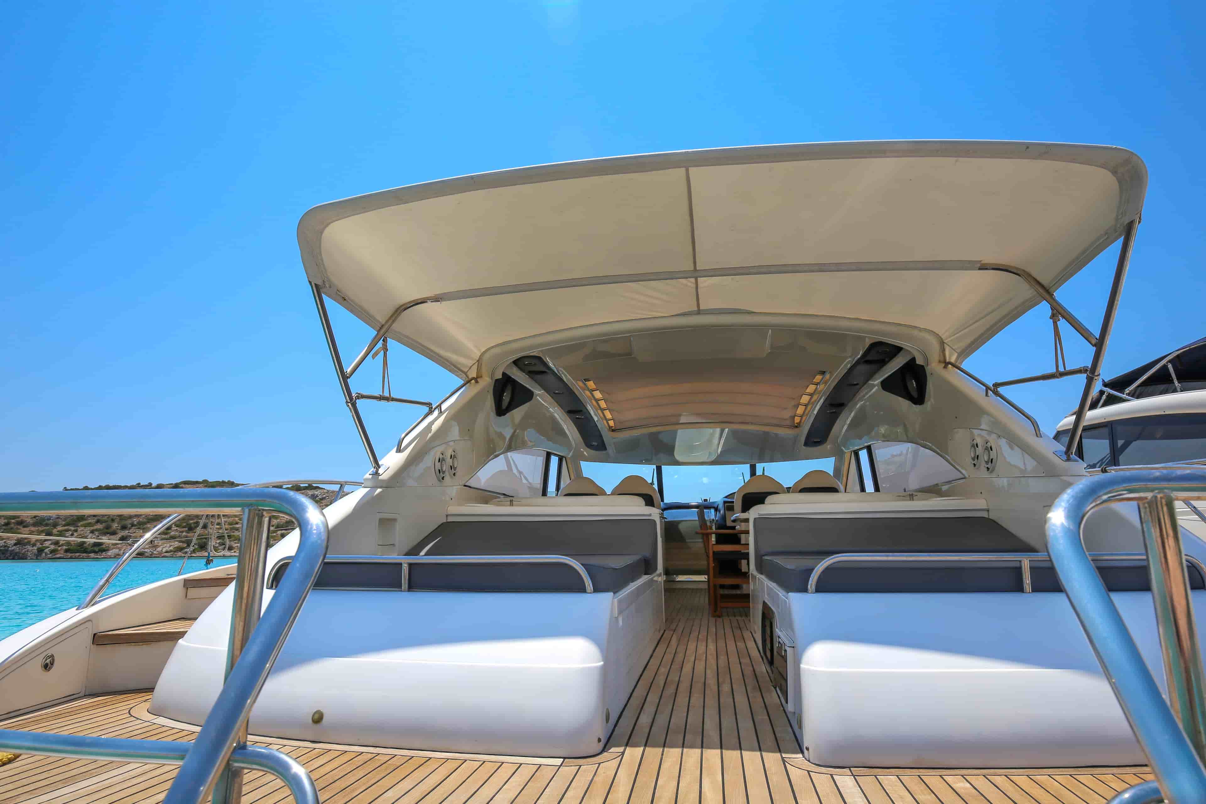 2003 Princess V65 - View 25