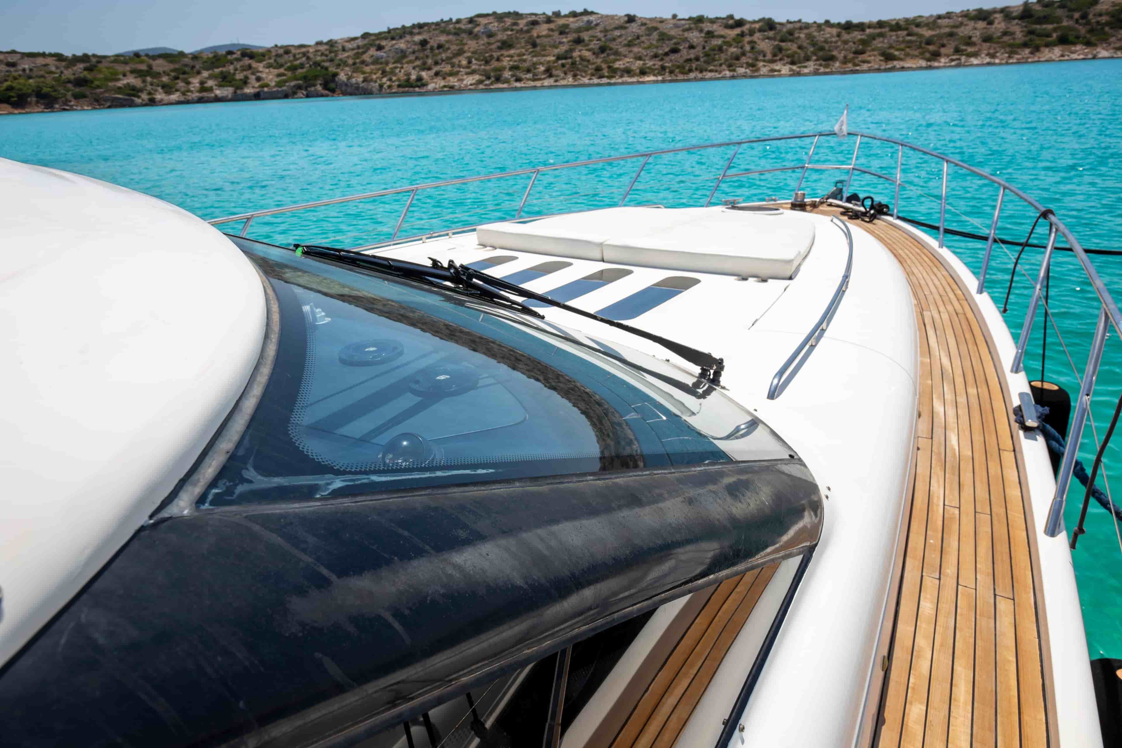 2003 Princess V65 - View 3