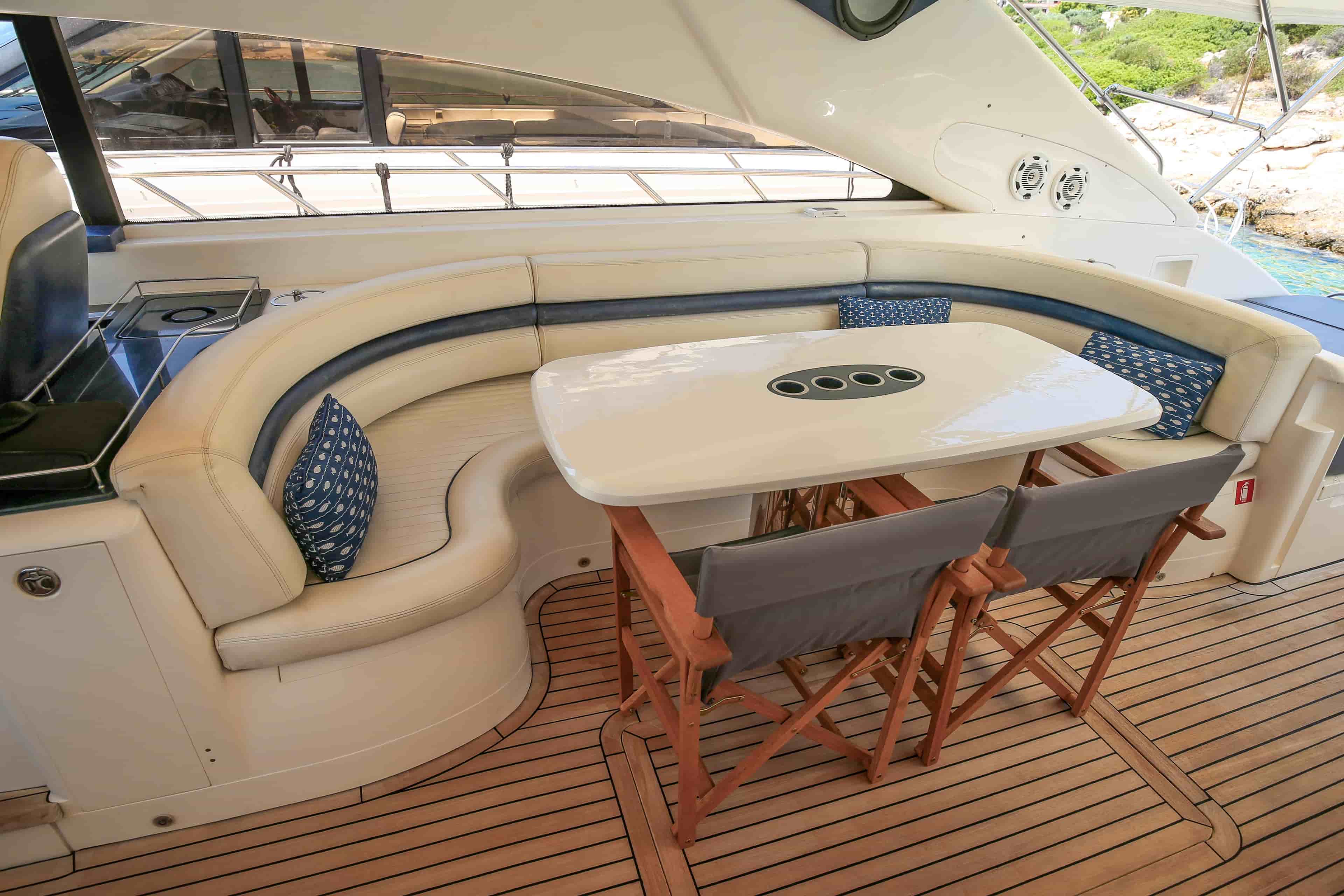 2003 Princess V65 - View 9