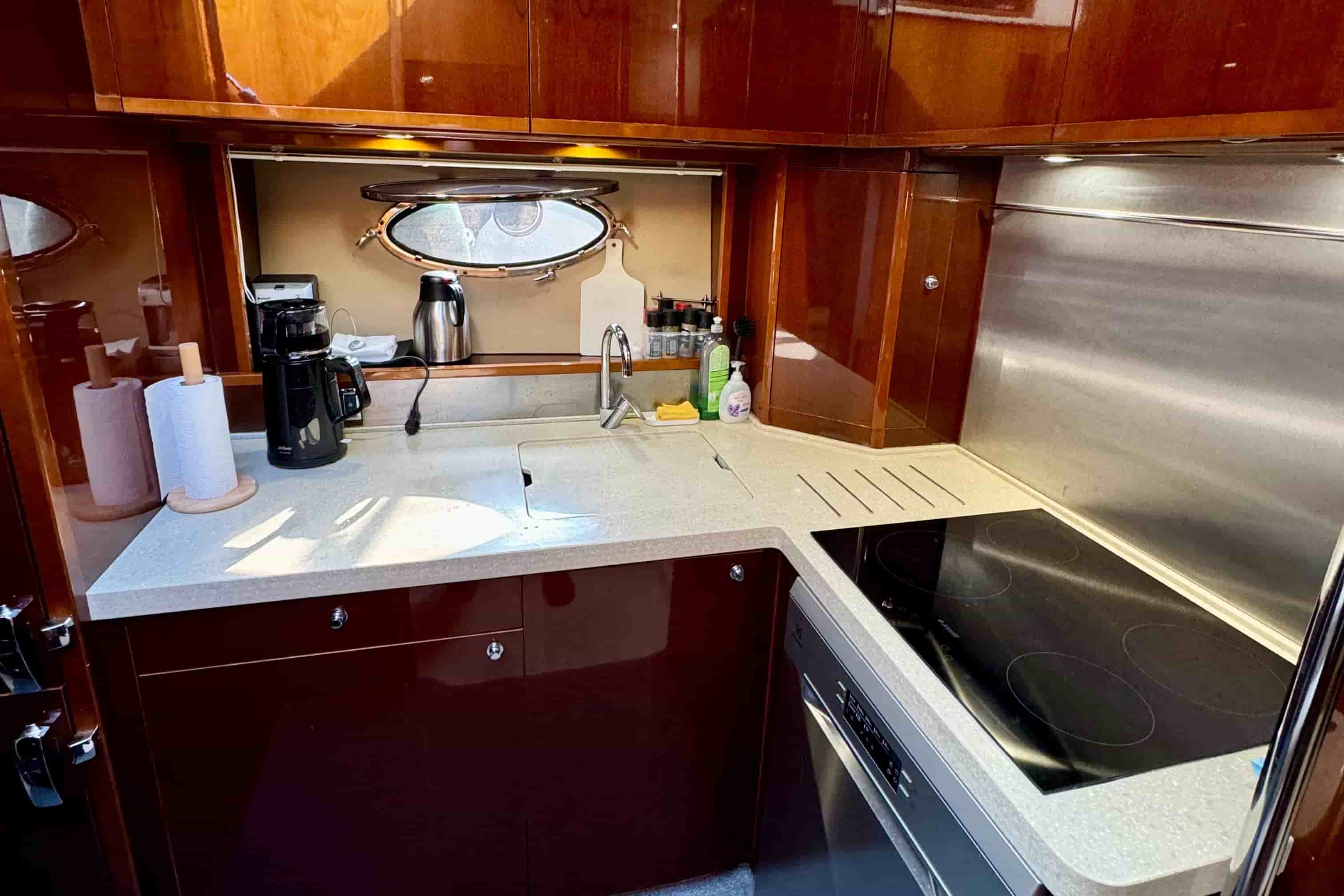 2008 Princess 50 - View 15