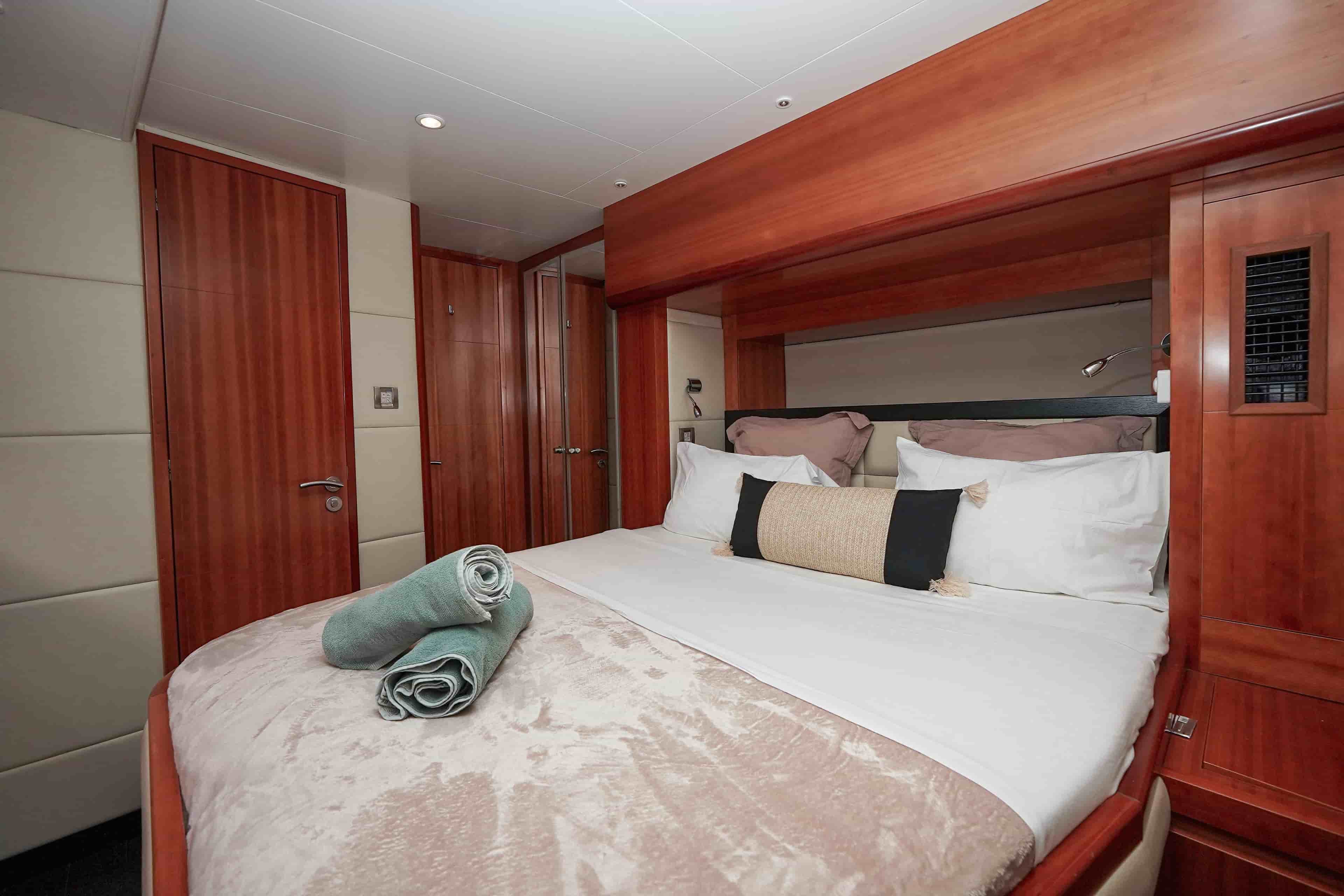 2010 Fountaine Pajot Queensland 55 - View 30