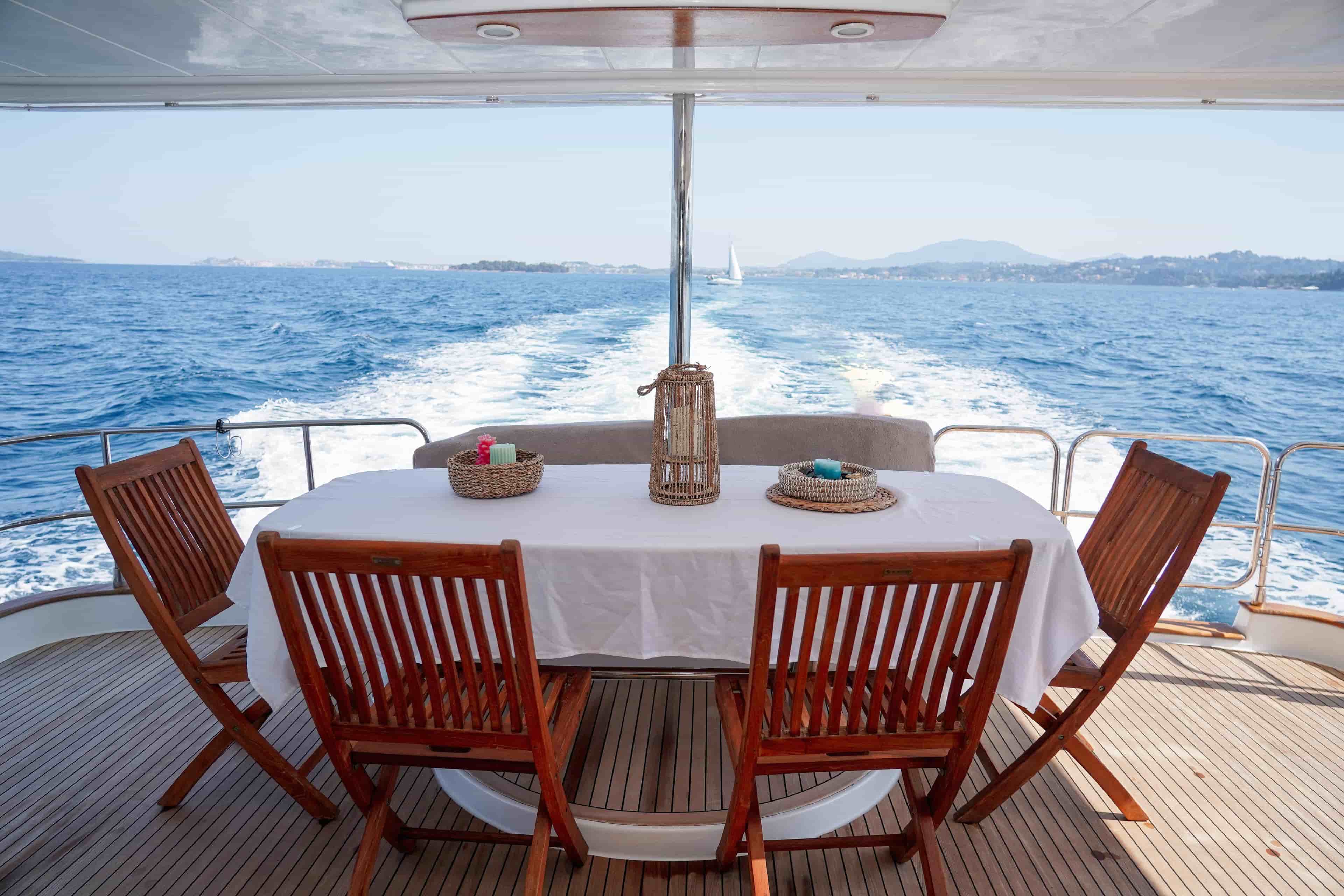 2010 Fountaine Pajot Queensland 55 - View 7