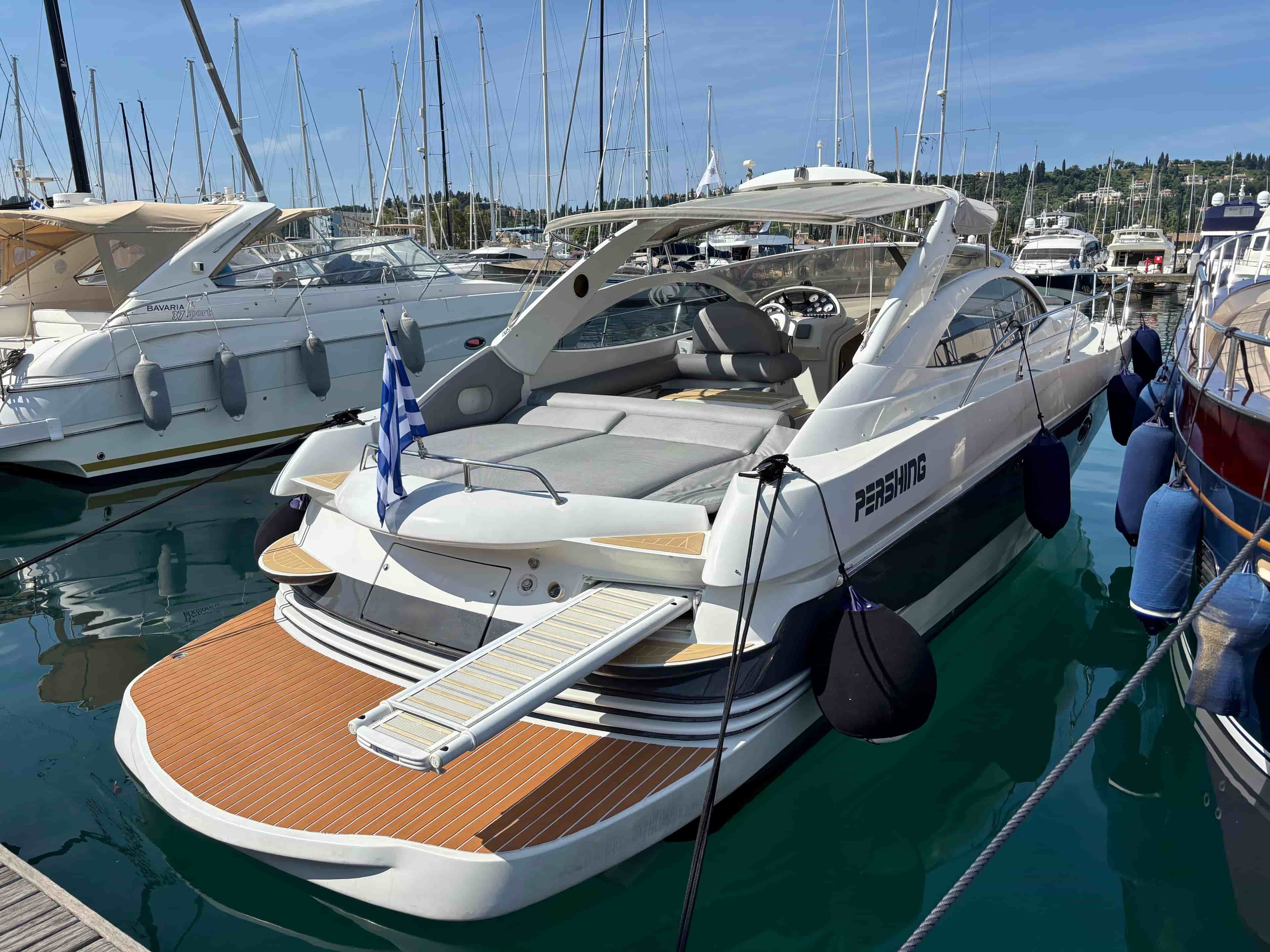 1999 Pershing 37 - View 5