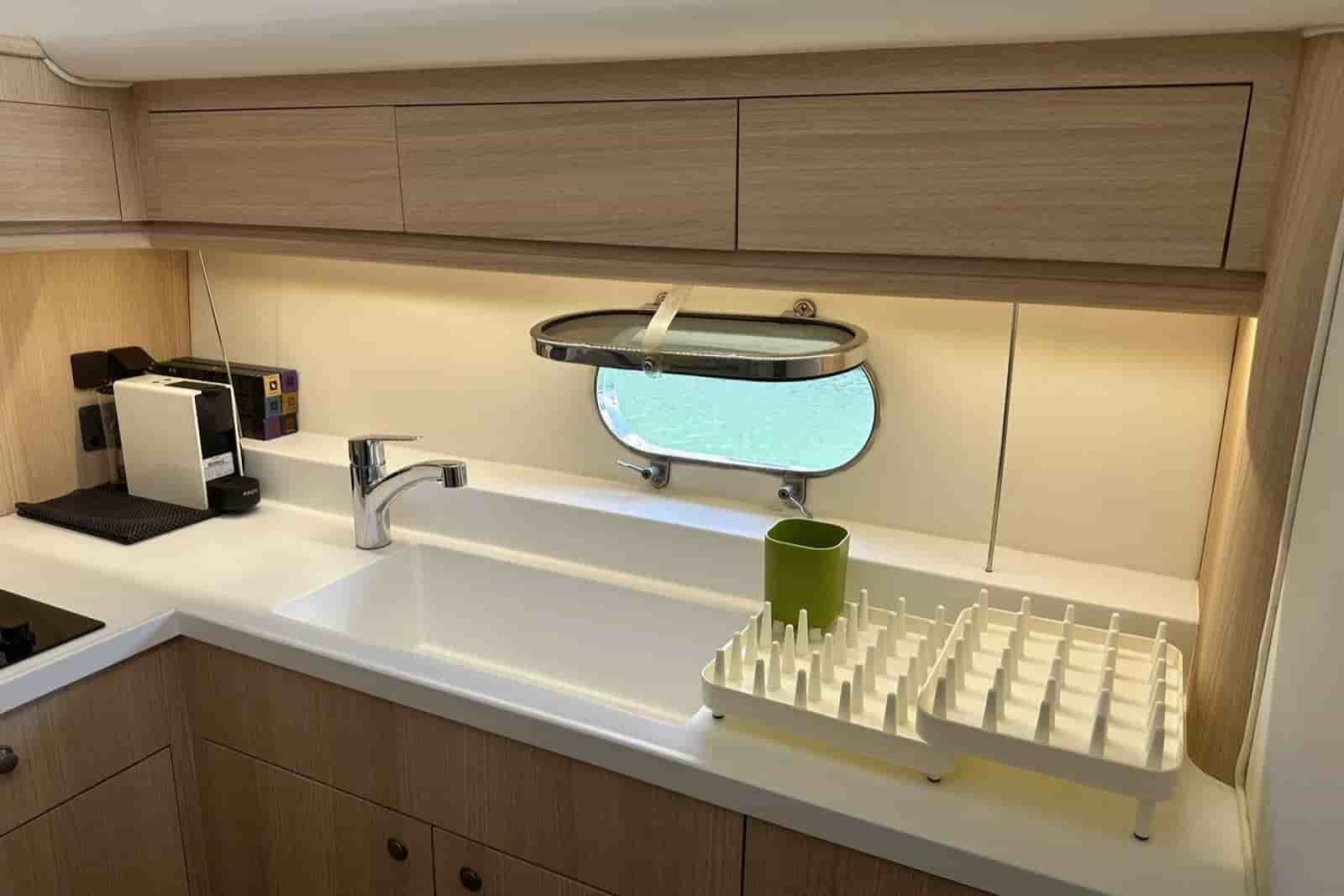 1992 Princess 470 - View 15