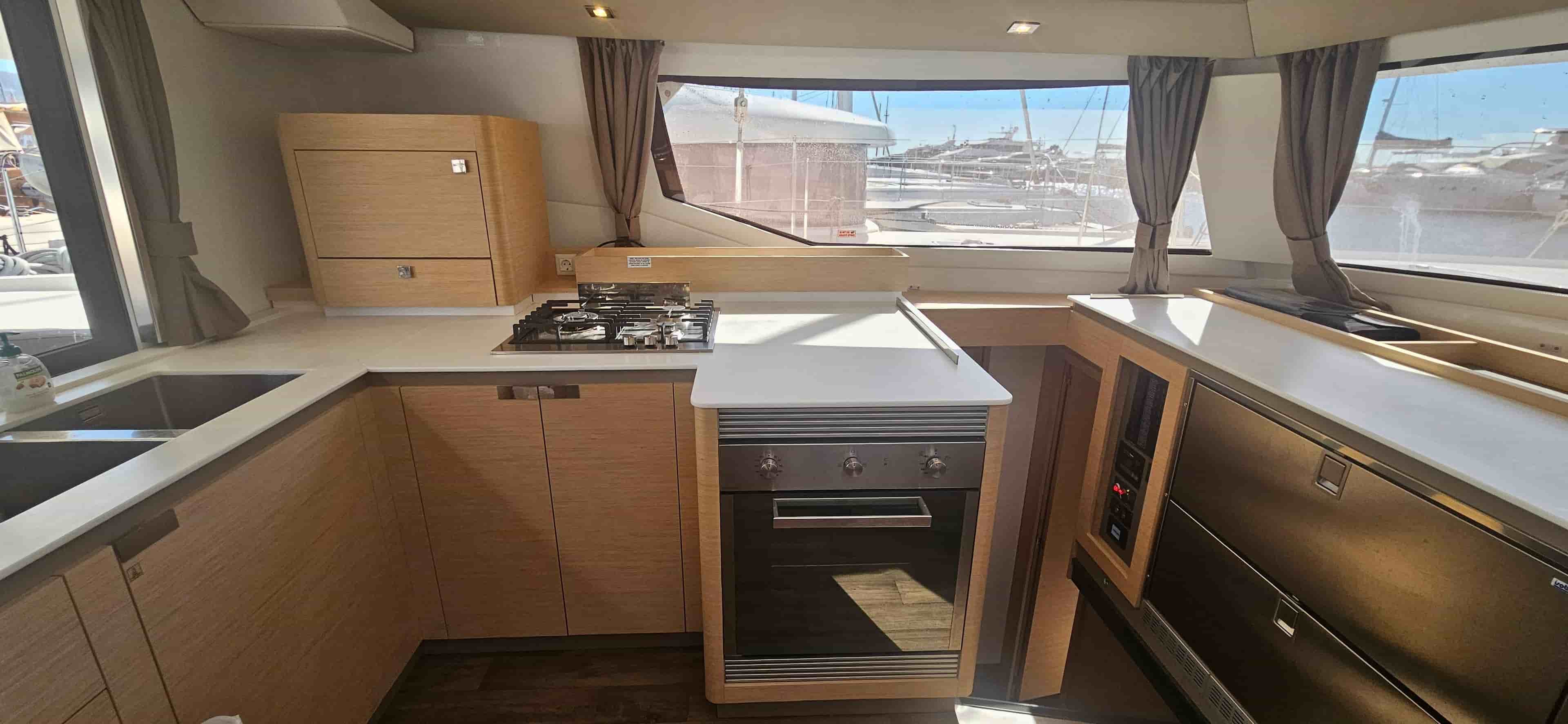 2024 Fountaine Pajot Tanna 47 - View 16