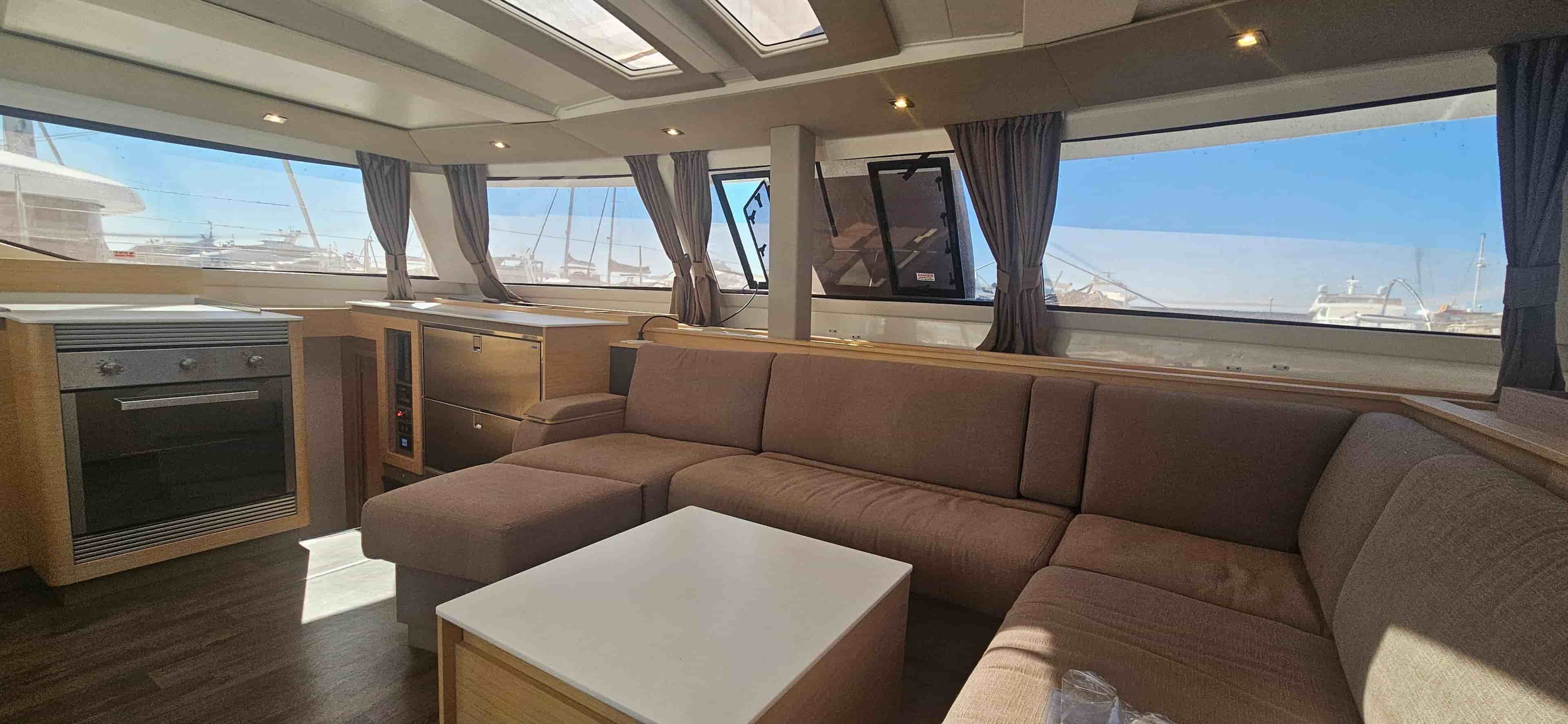 2024 Fountaine Pajot Tanna 47 - View 3