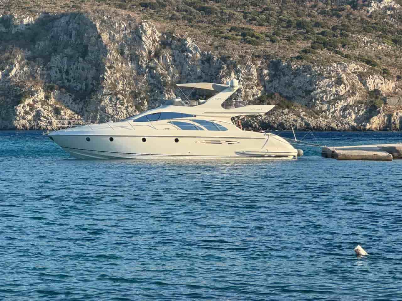 2006 Azimut 50 - View 1