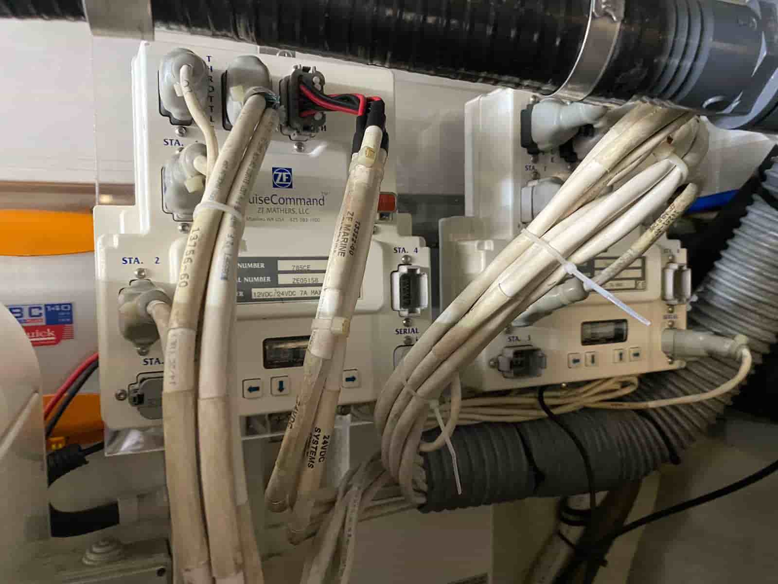 2006 Azimut 50 - View 15