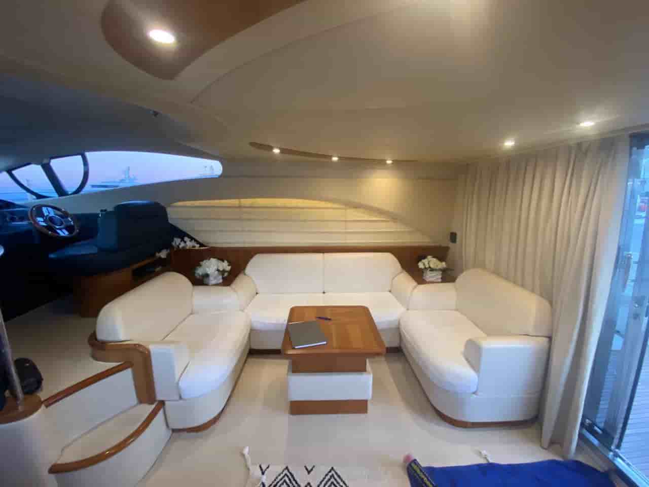 2006 Azimut 50 - View 9