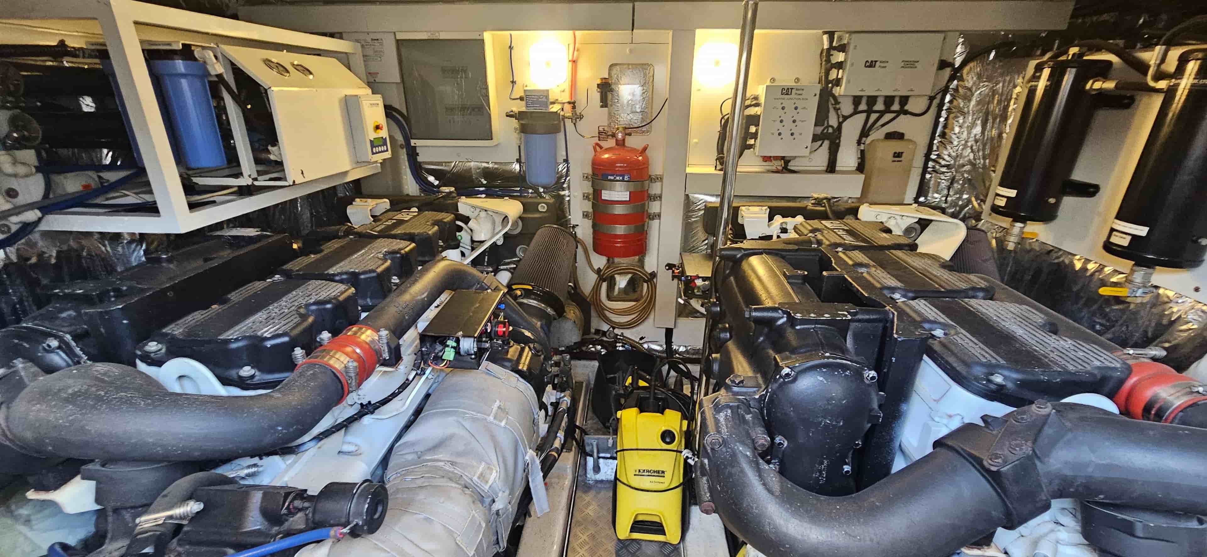 2014 Princess 64 - View 28