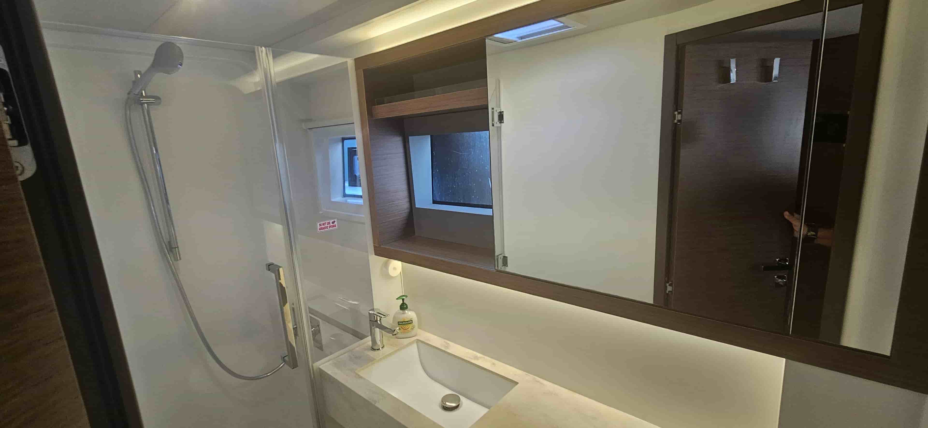 2022 Lagoon 50 - View 21