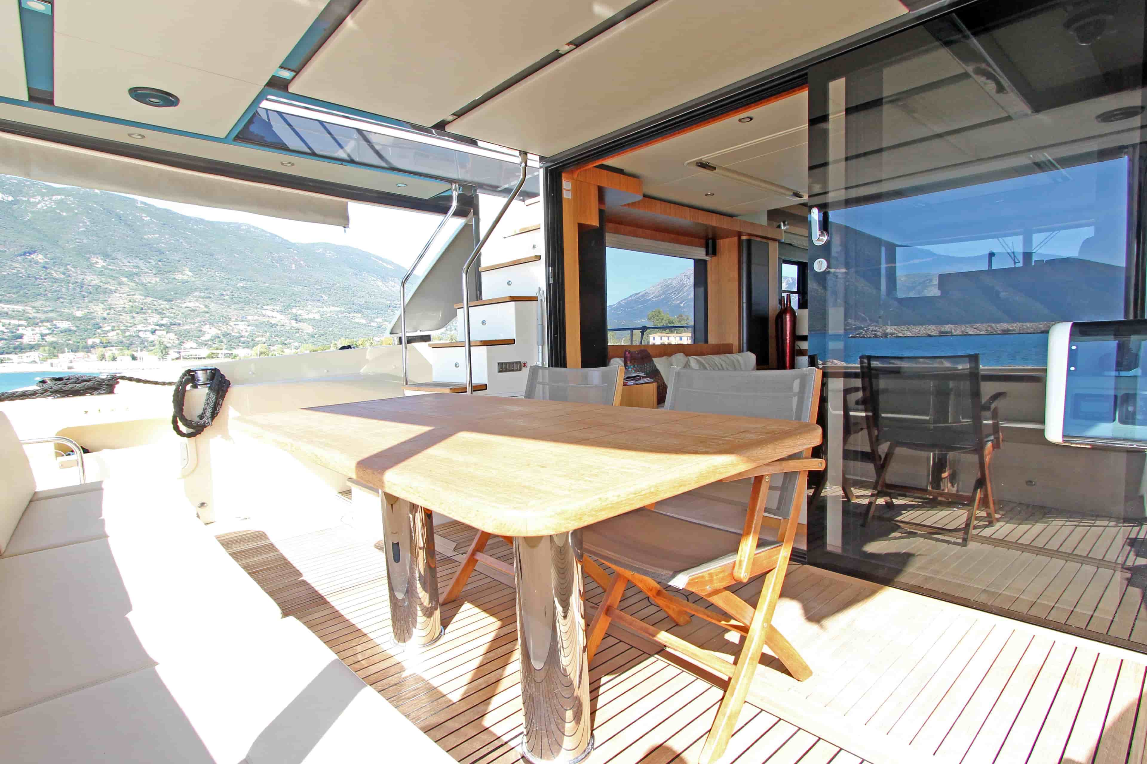 2017 Absolute 58 Navetta - View 20