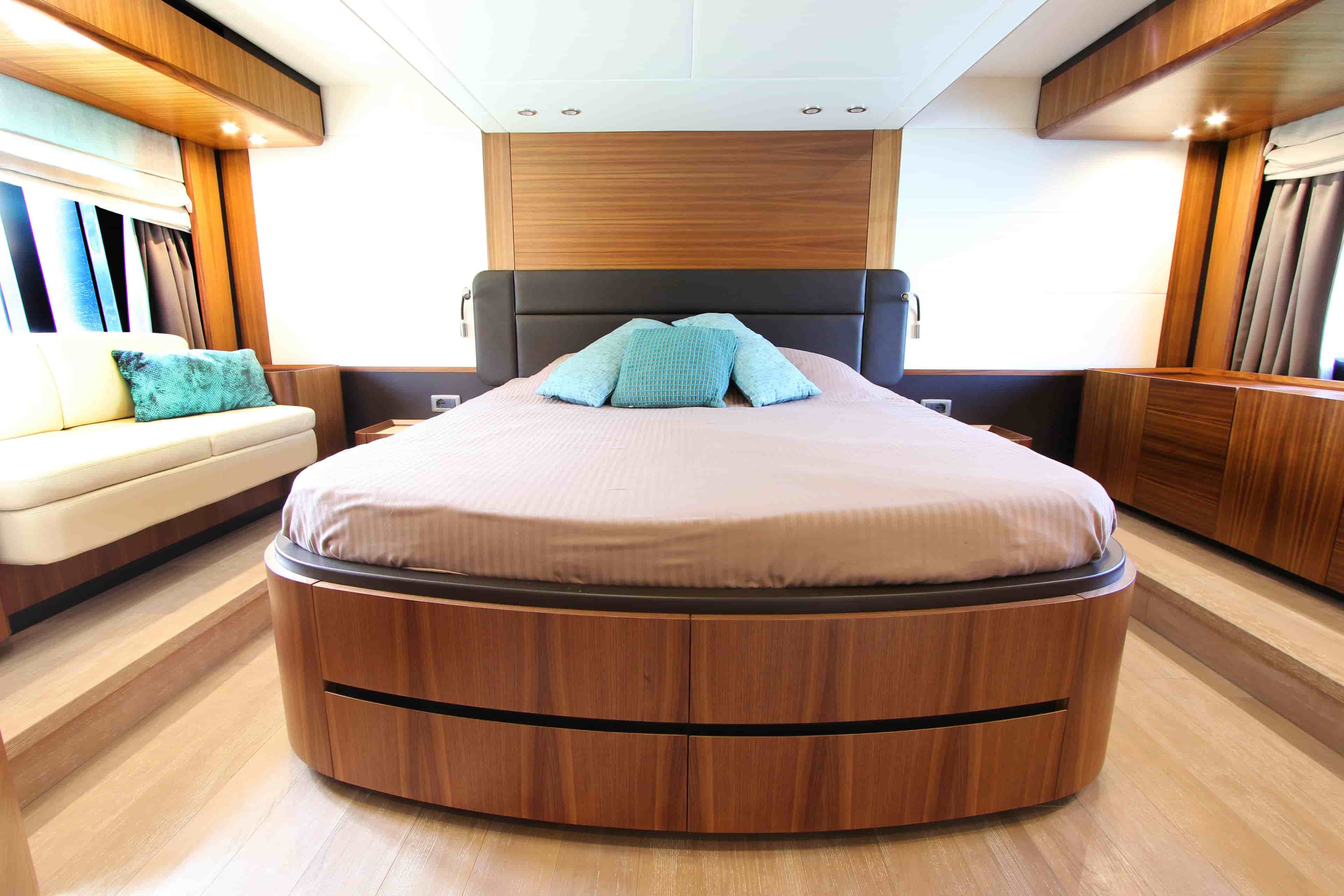 2017 Absolute 58 Navetta - View 27