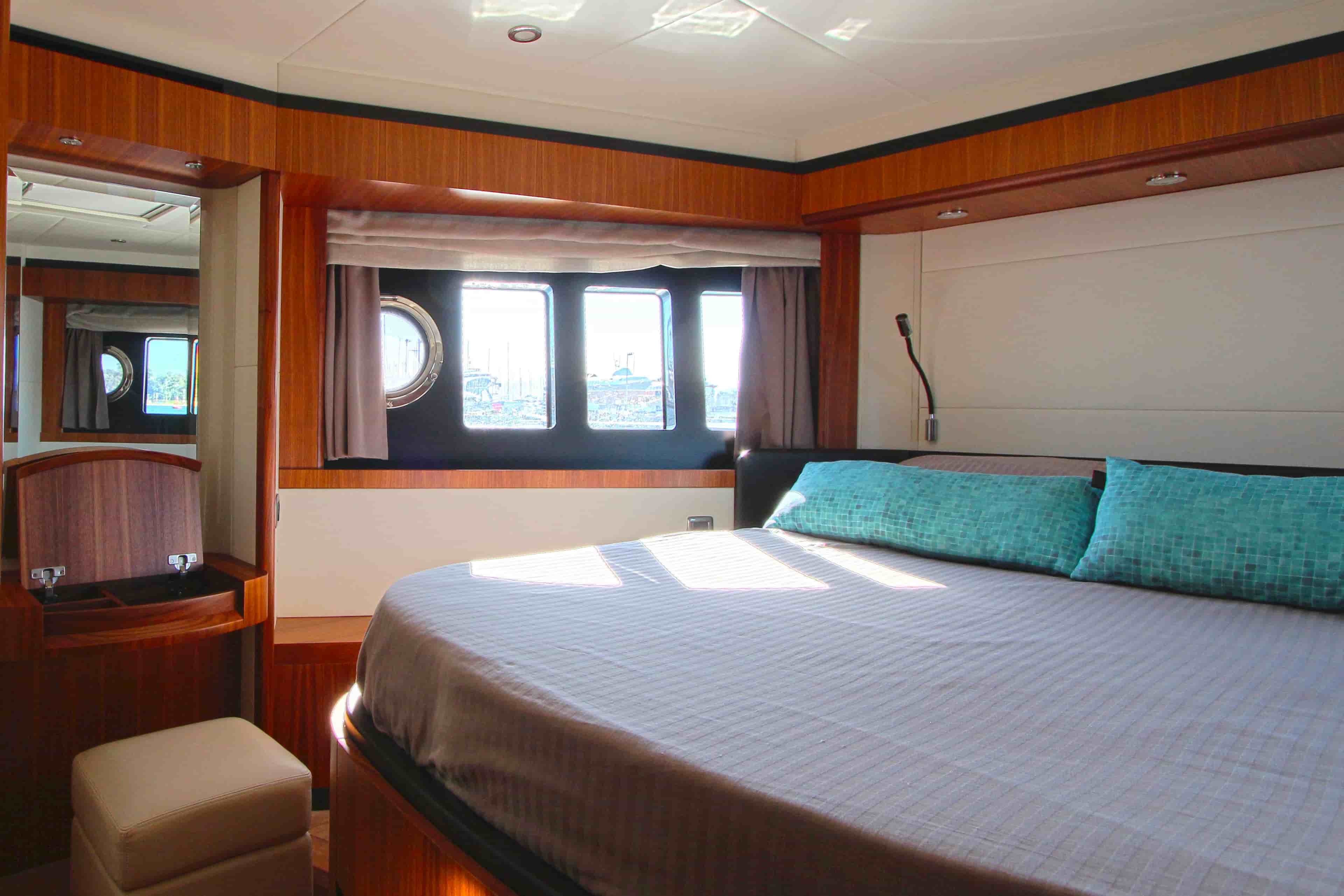 2017 Absolute 58 Navetta - View 28