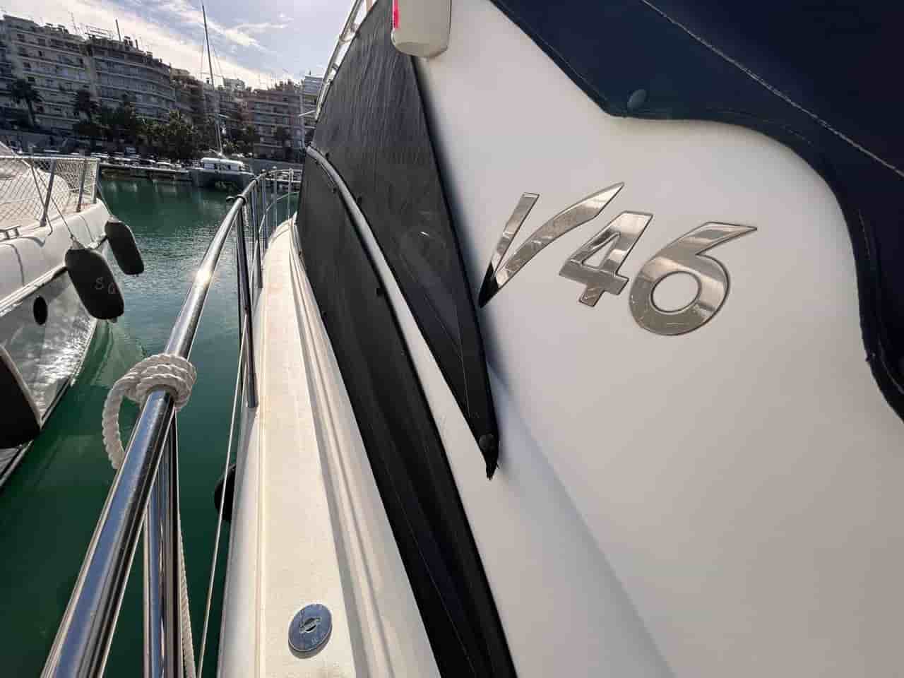 2004 Princess V46 - View 8