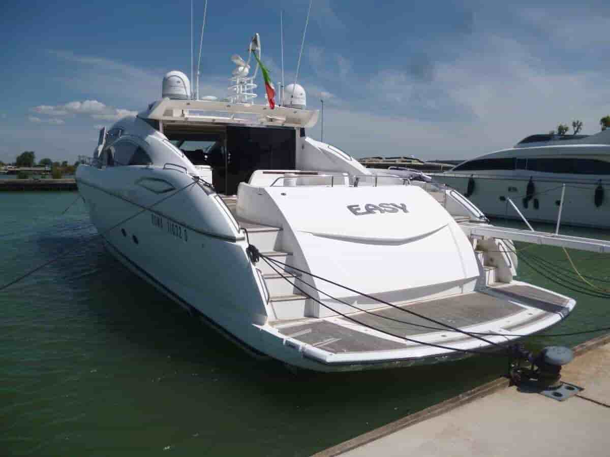 2007 Sunseeker Predator 82 - View 1