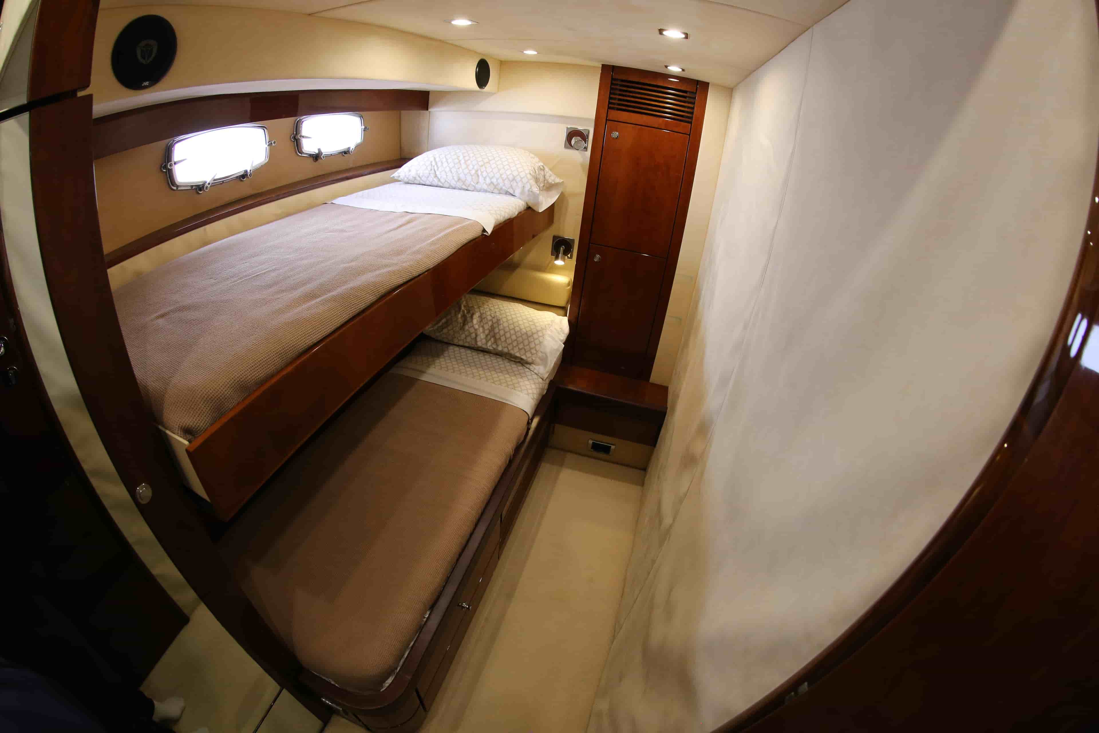 2008 Fairline Squadron 68 - View 20