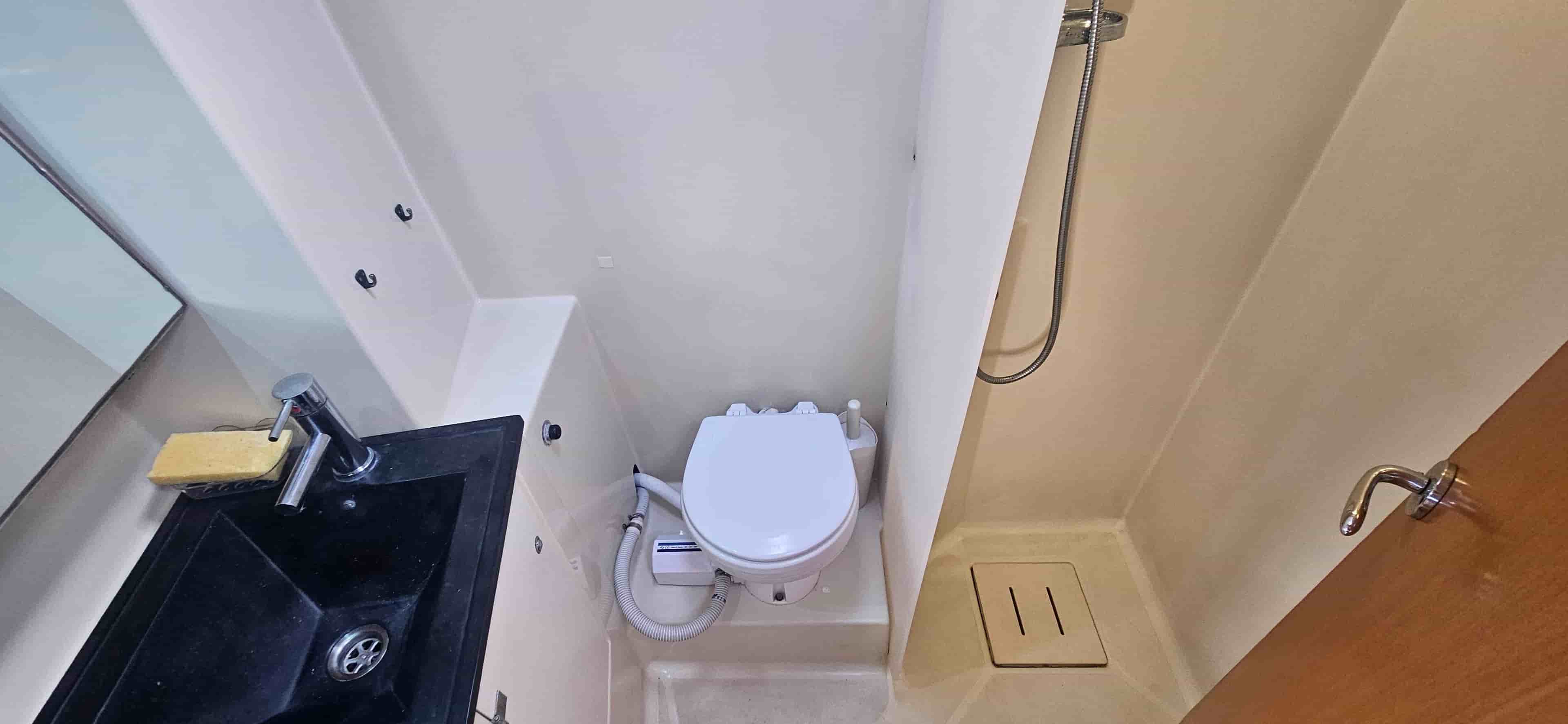 2007 Dufour 425 Grand Large (GL) - View 26