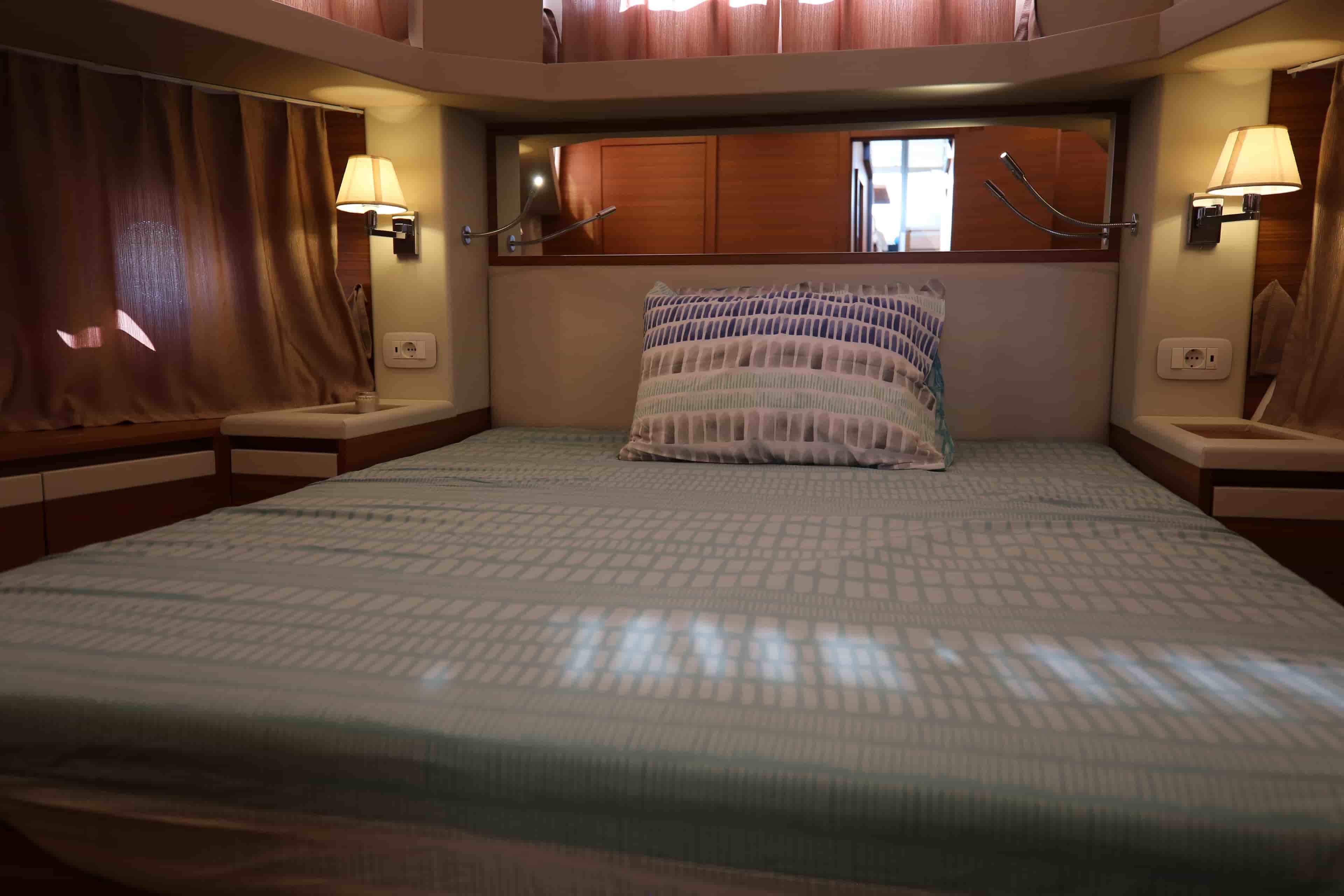 2022 Greenline 45 Coupe - View 19