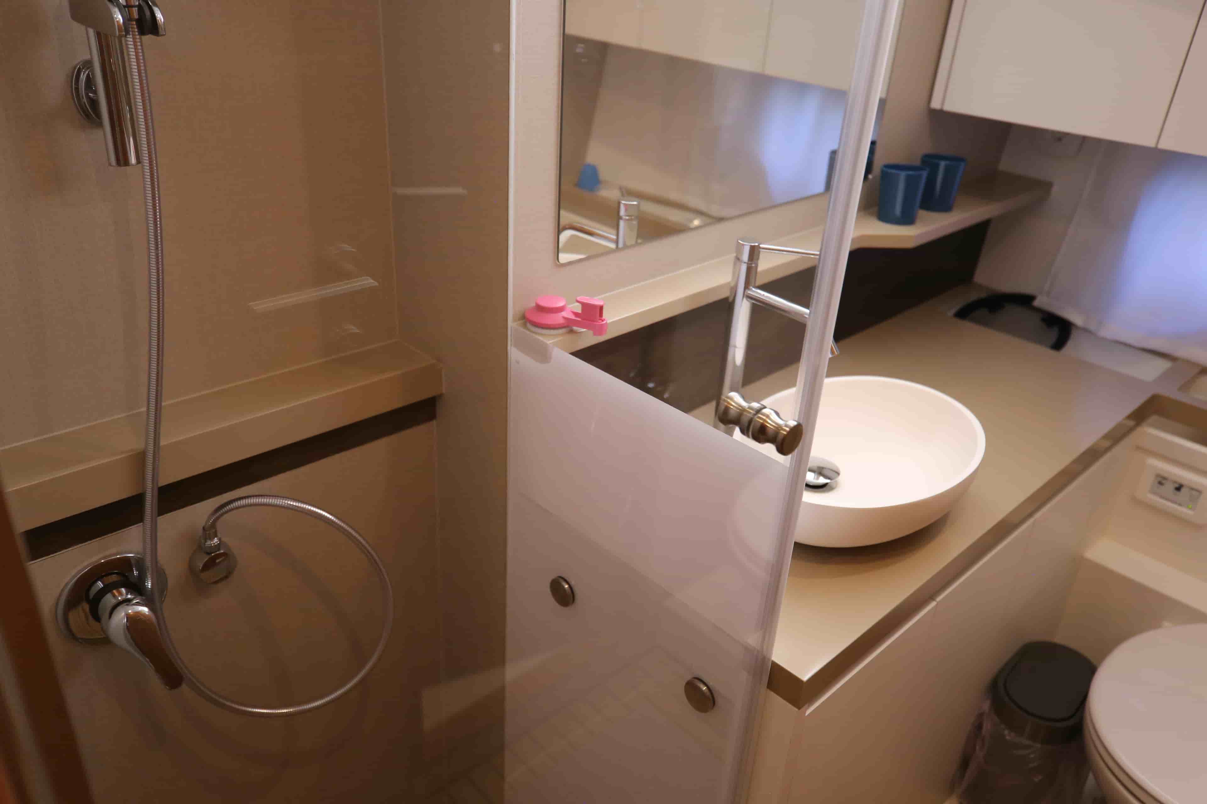 2022 Greenline 45 Coupe - View 22