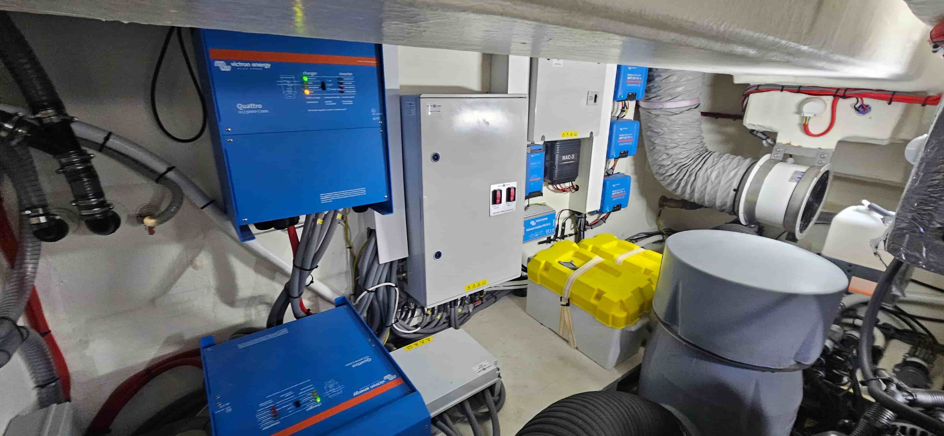 2022 Greenline 45 Coupe - View 28