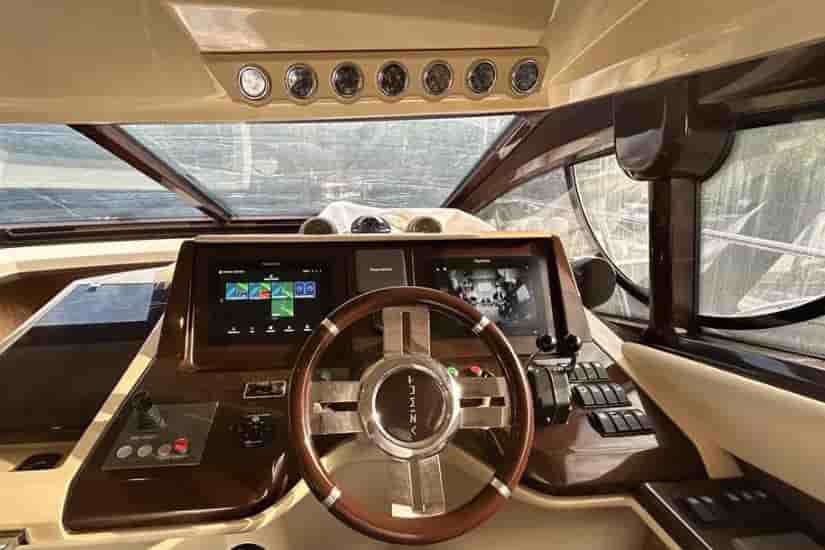 2009 Azimut 47 - View 11