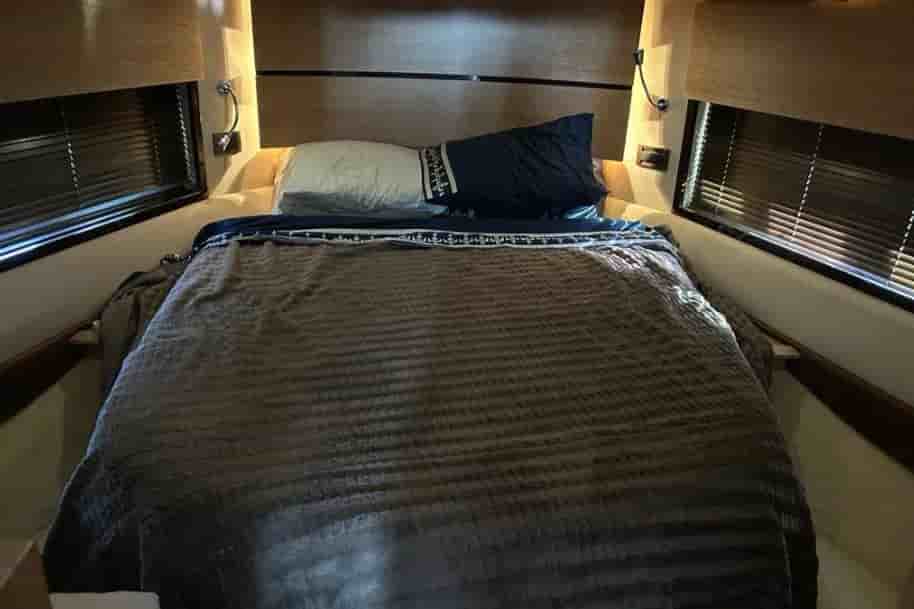 2009 Azimut 47 - View 14