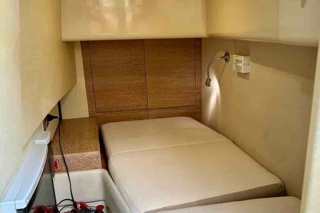 2009 Azimut 47 - View 16