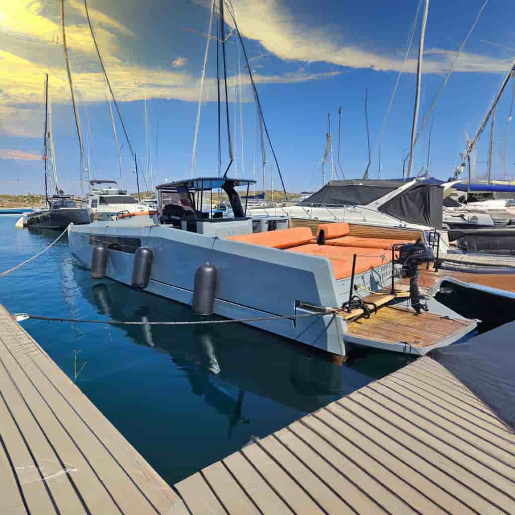 2019 Sunreef 40 Power - View 2