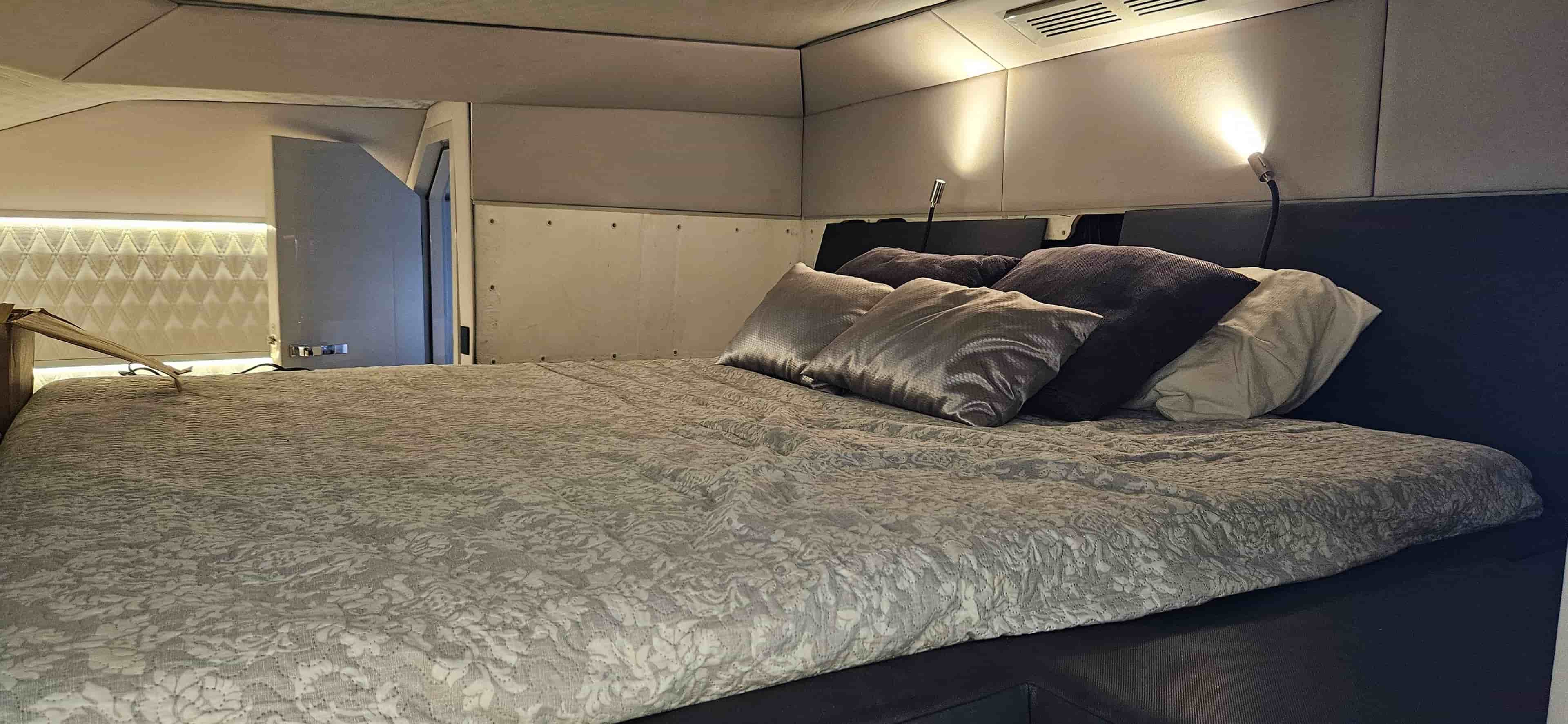 2019 Sunreef 40 Power - View 6