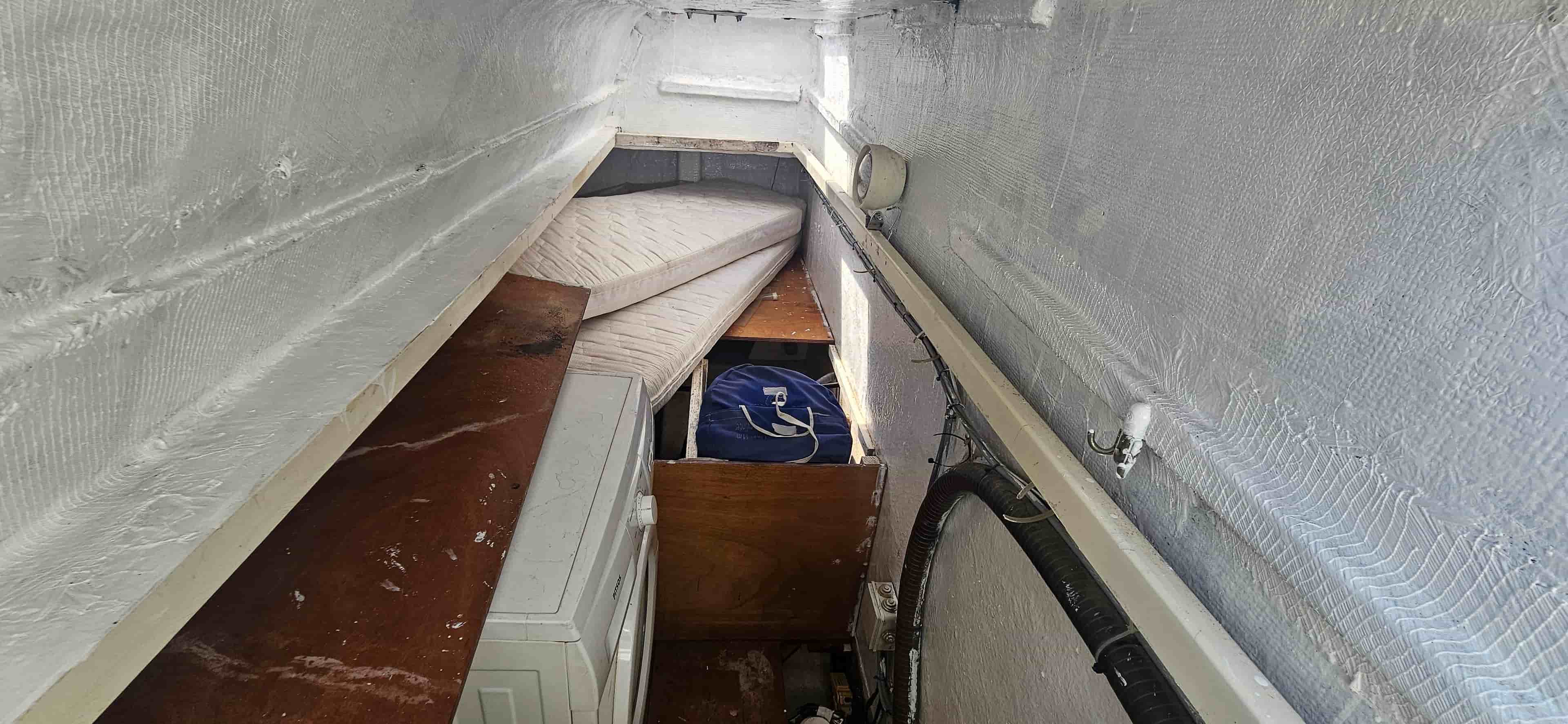 1998 Ferretti Yachts 620 - View 44