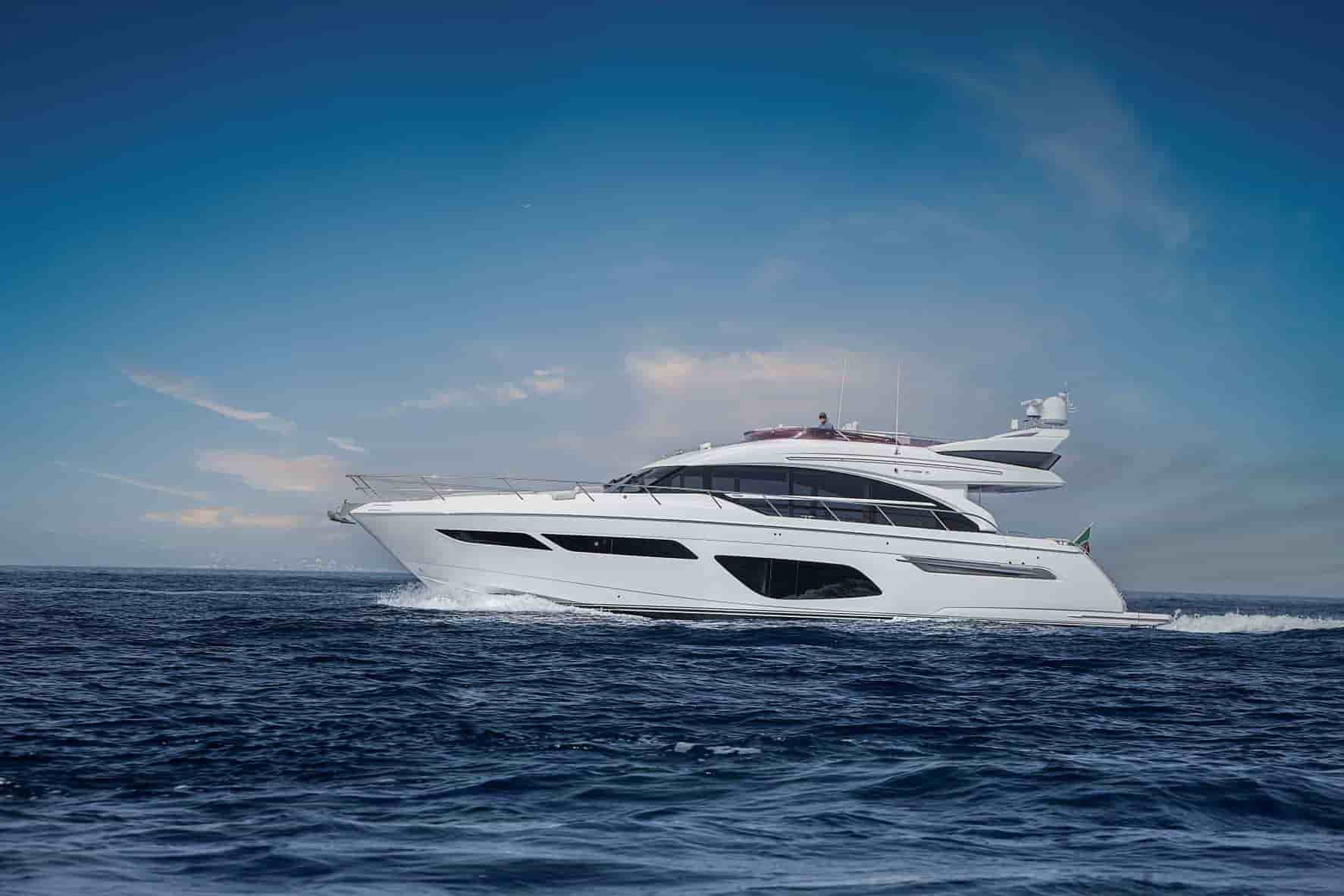 2020 Princess F70 - View 10
