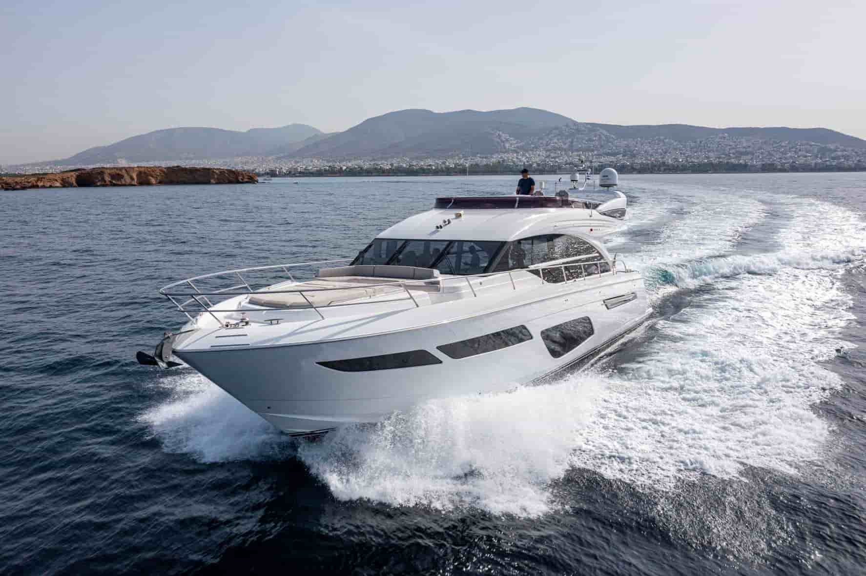 2020 Princess F70 - View 14