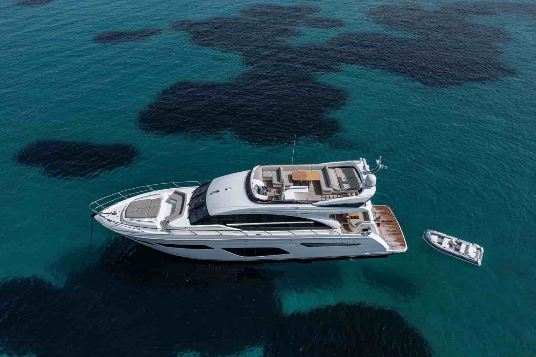 2020 Princess F70 - View 23