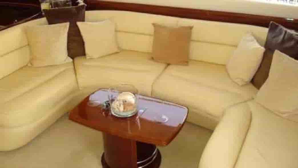 2004 Princess 65 - View 13