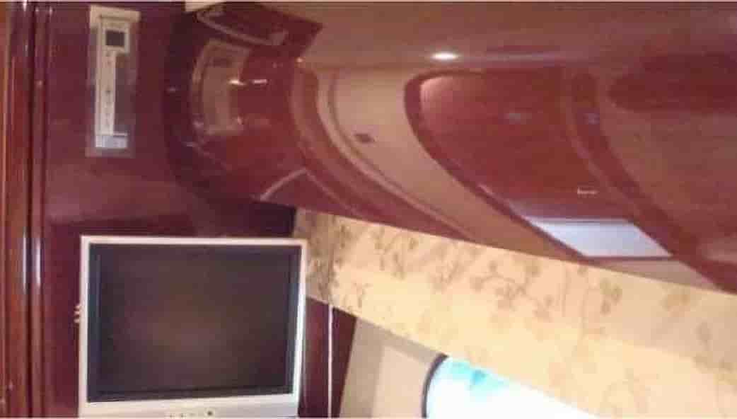 2004 Princess 65 - View 20