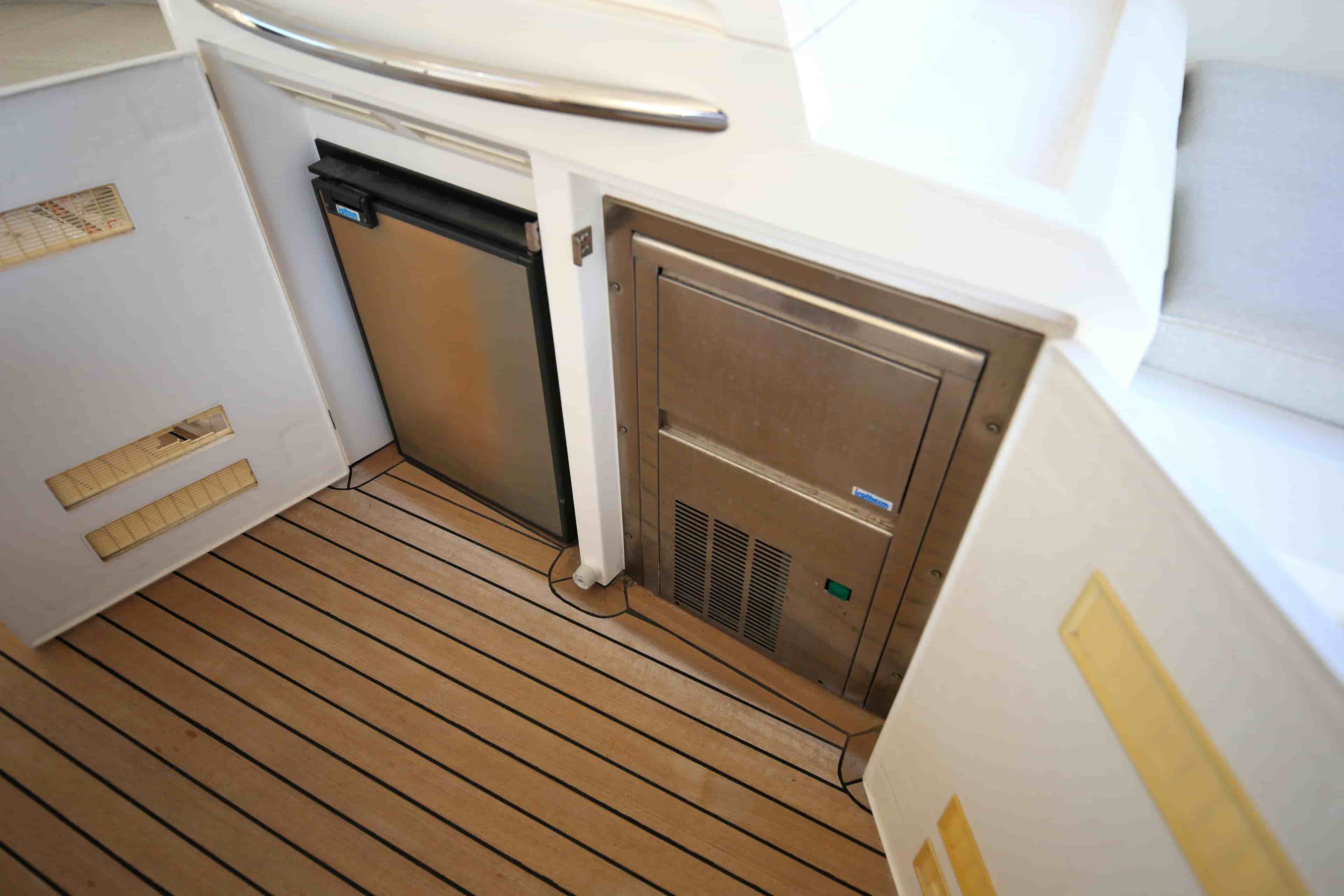 2008 Fairline Targa 52 GT - View 18