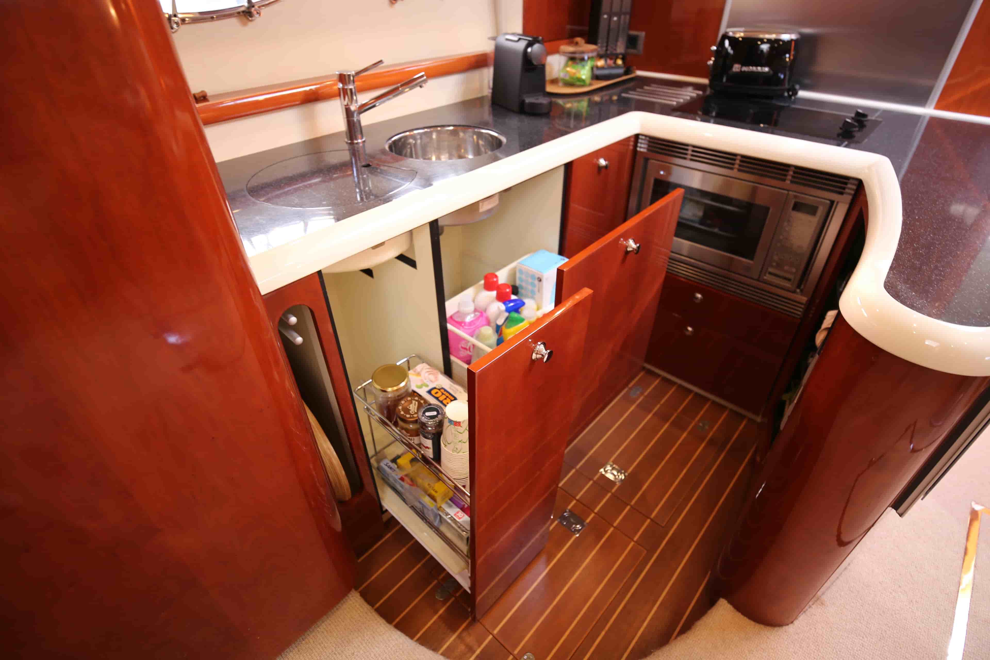 2008 Fairline Targa 52 GT - View 31