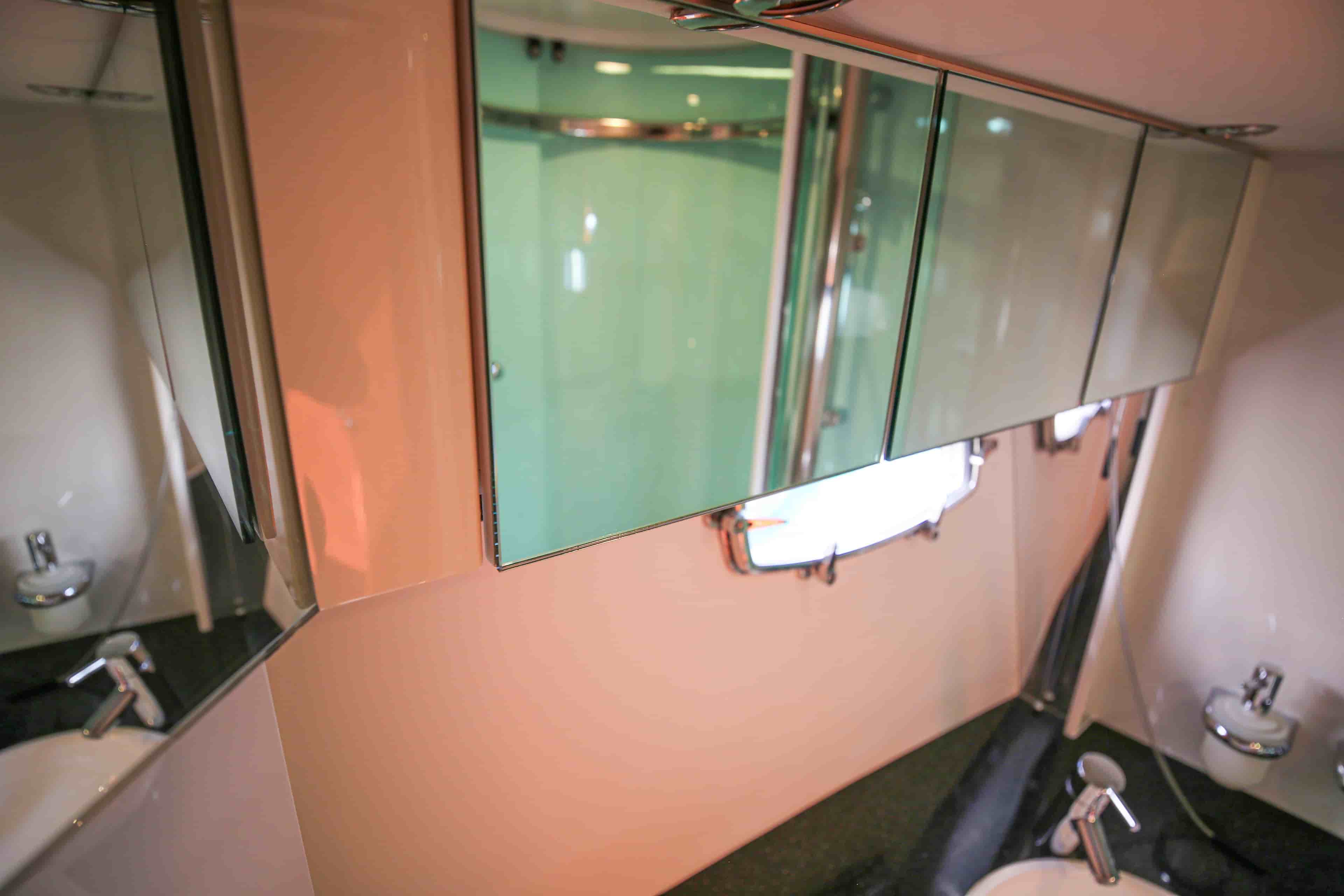 2008 Fairline Targa 52 GT - View 44